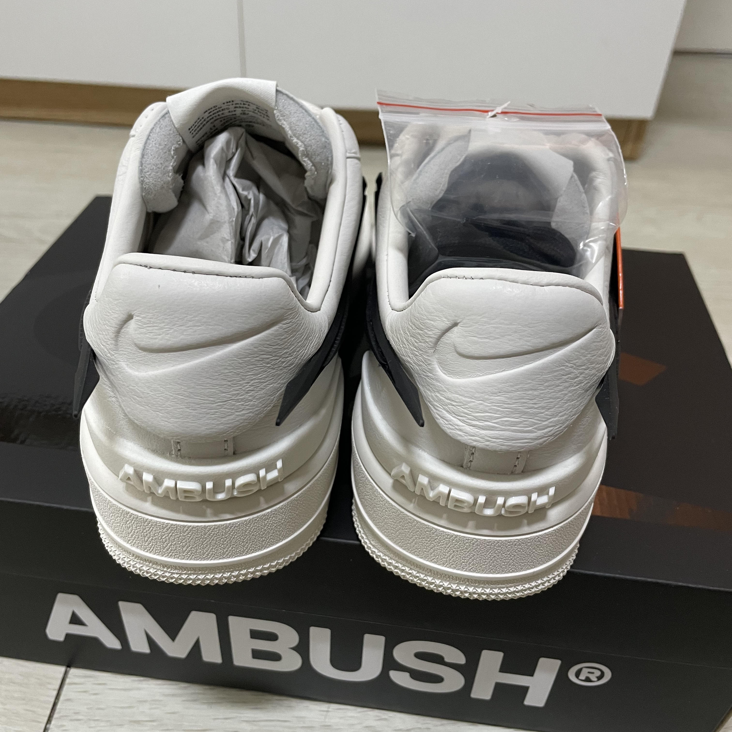 Nike x Ambush Air Force 1 Low SP Phantom 착용 스타일 - 4