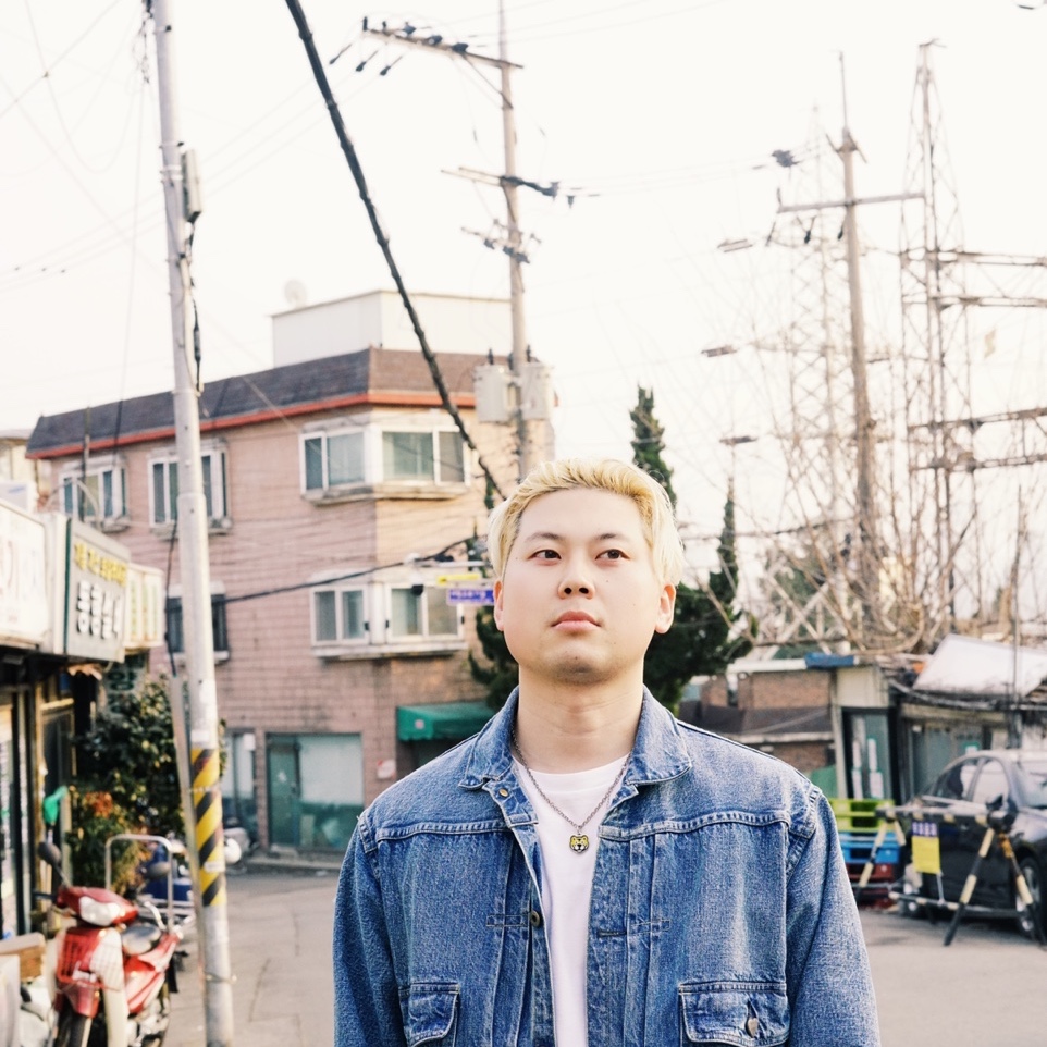 Human Made Animal Necklace Tiger Yellow 착용 스타일