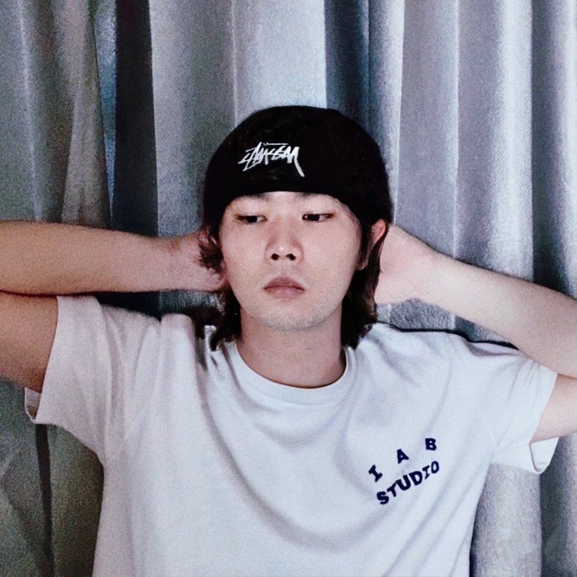 Nike x Stussy Cuff Beanie Black, IAB Studio T-Shirt White Navy - 22FW 착용 스타일