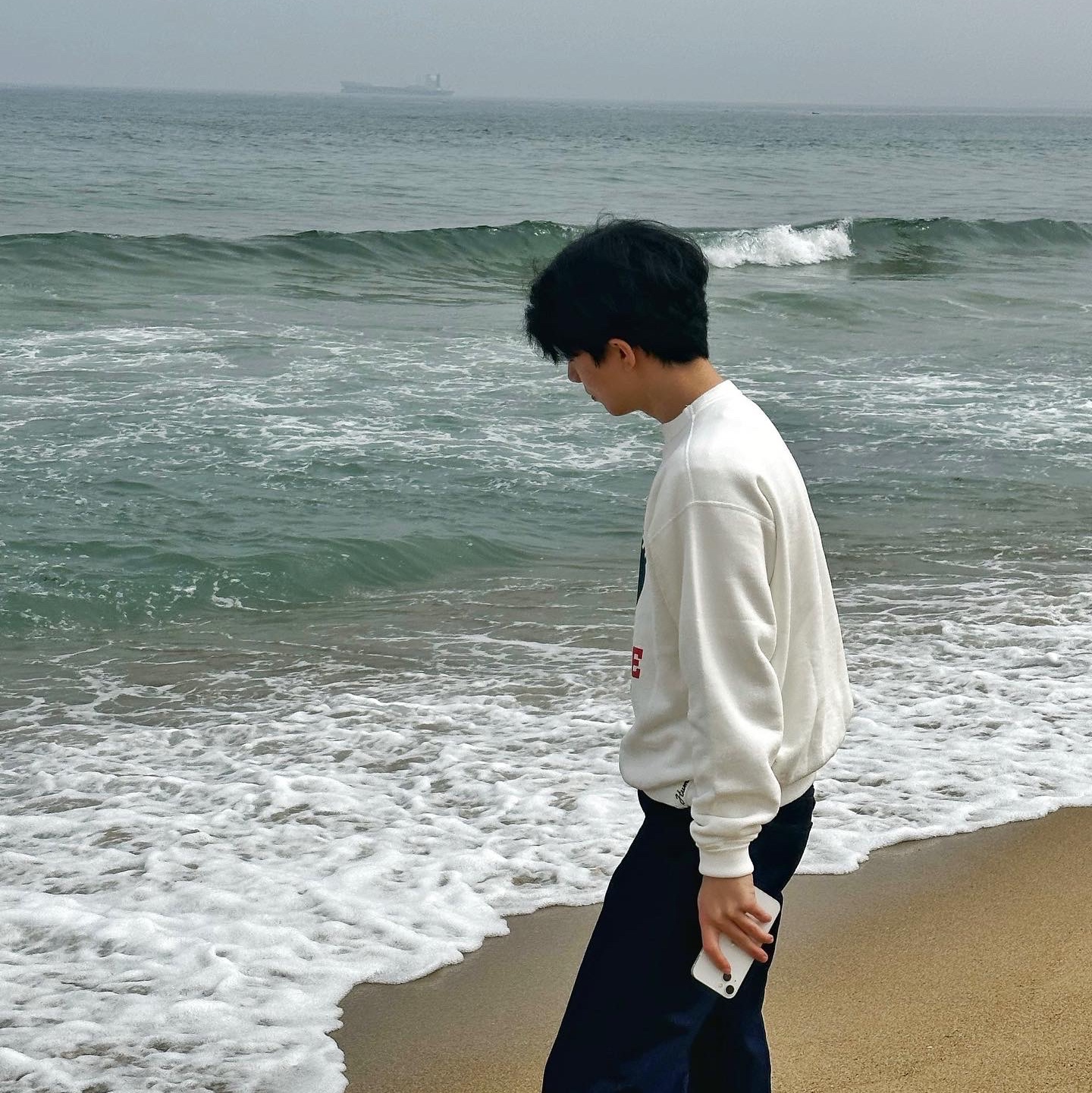 Human Made T-Shirts White (3 Pack), Human Made Tsuriami Sweatshirt #4 White 착용 스타일 - 1