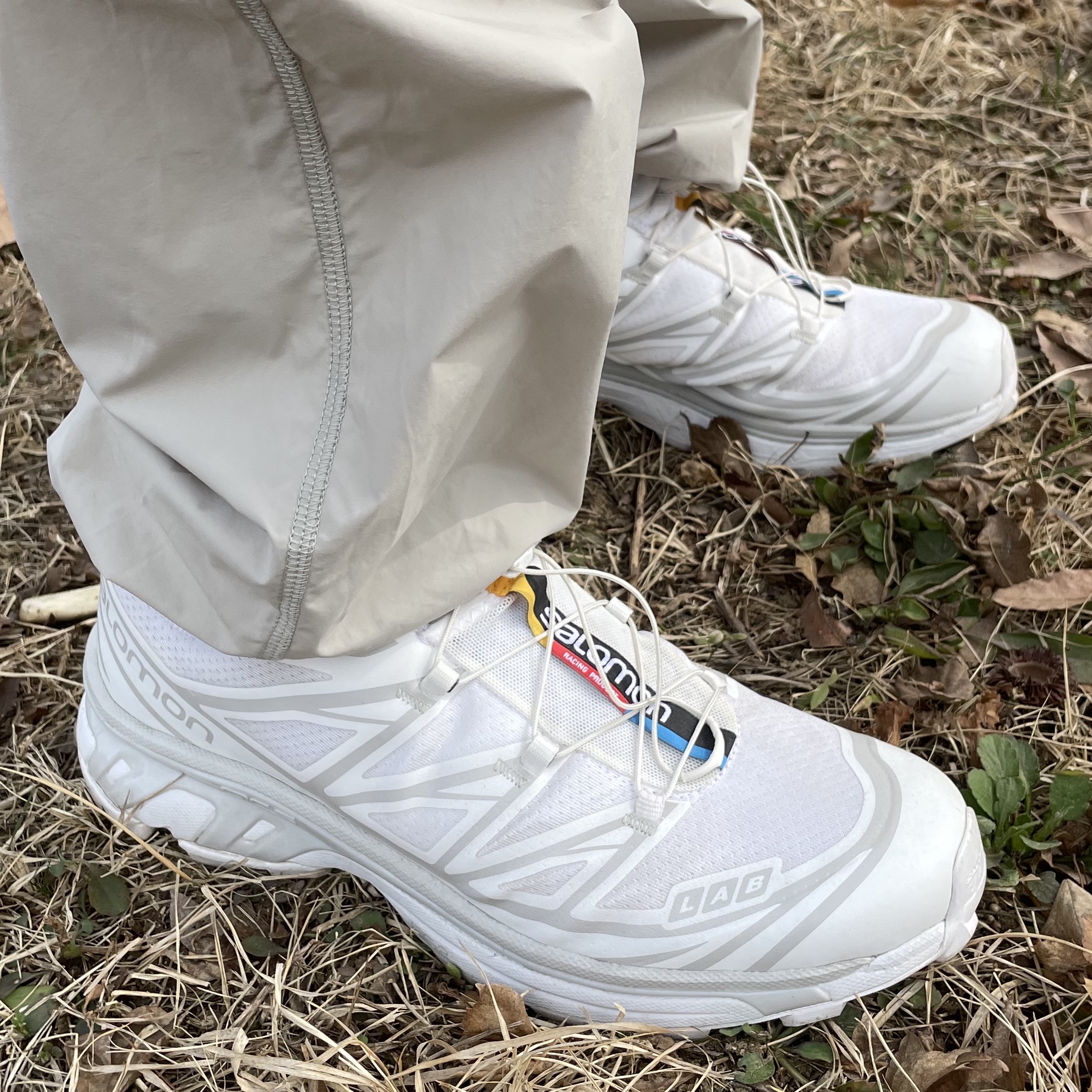 Salomon XT-6 ADV White 착용 스타일