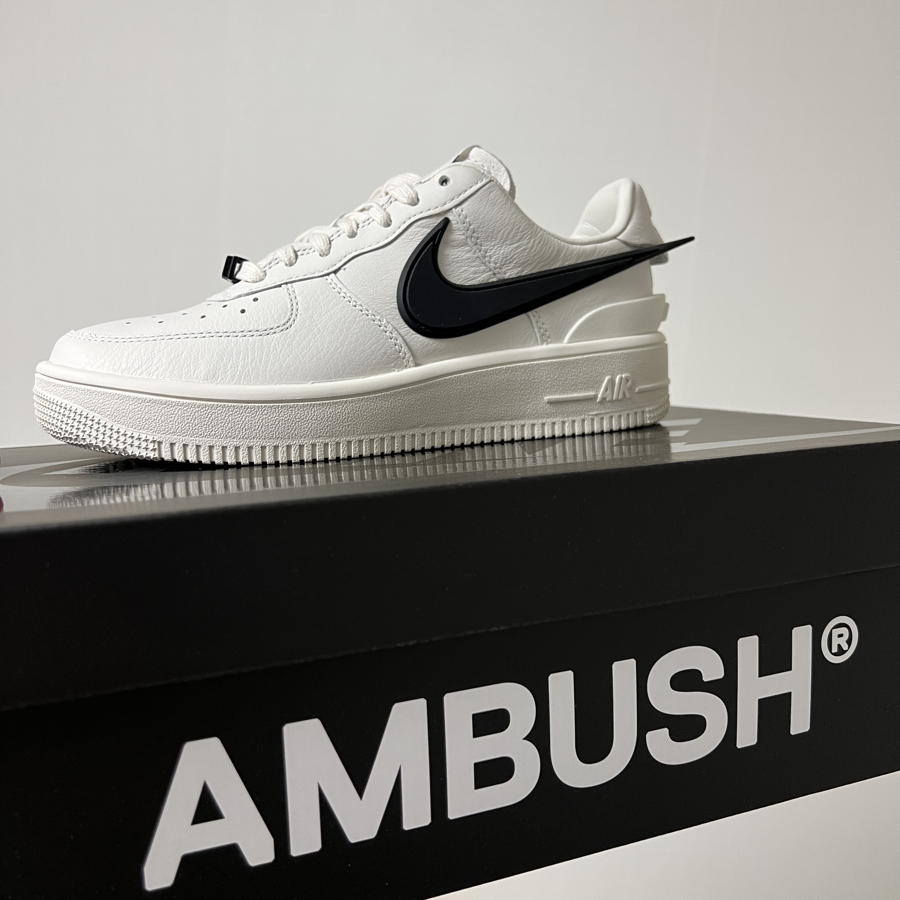 Nike x Ambush Air Force 1 Low SP Phantom 착용 스타일