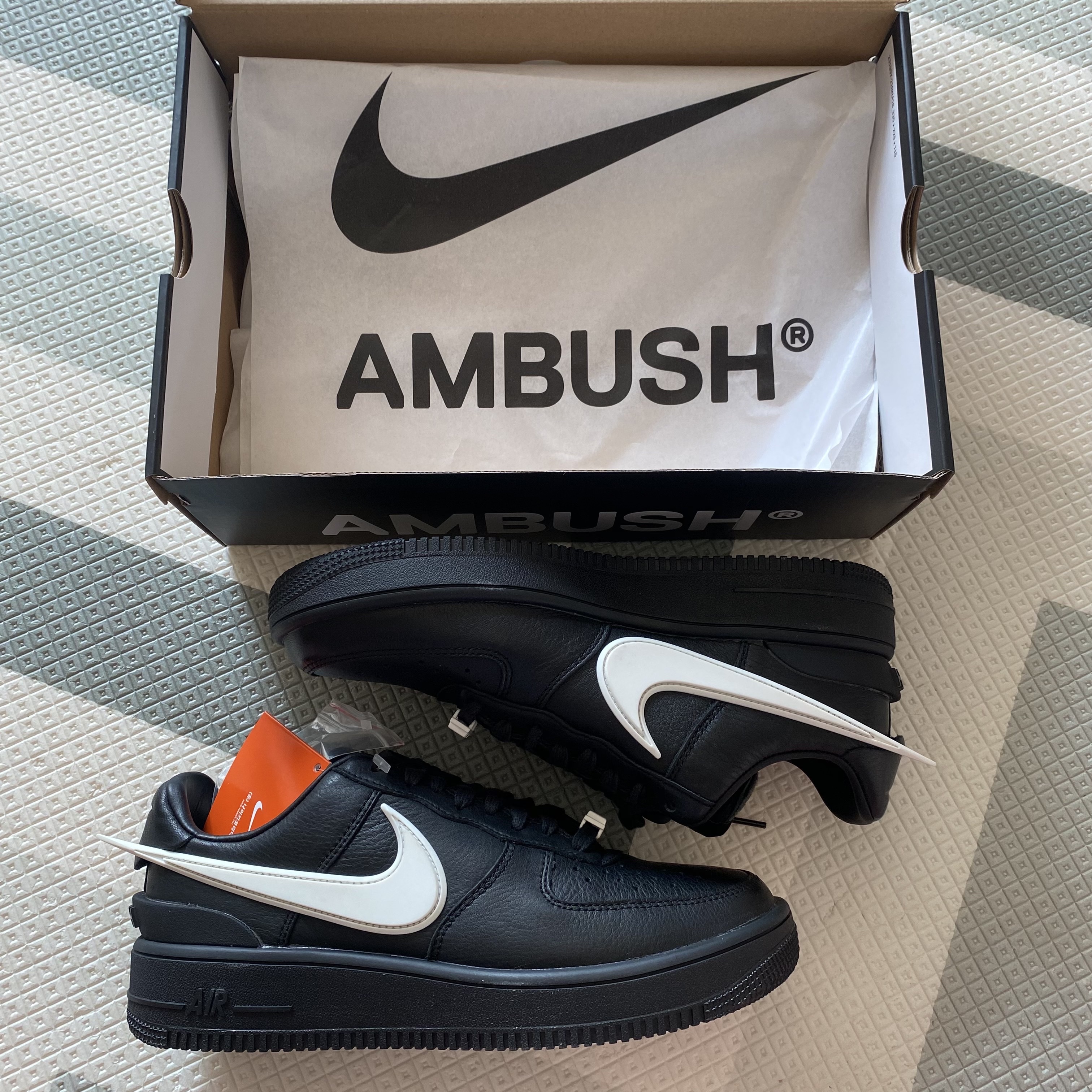 Nike x Ambush Air Force 1 Low SP Phantom, Nike x Ambush Air Force 1 Low SP Black 착용 스타일 - 3