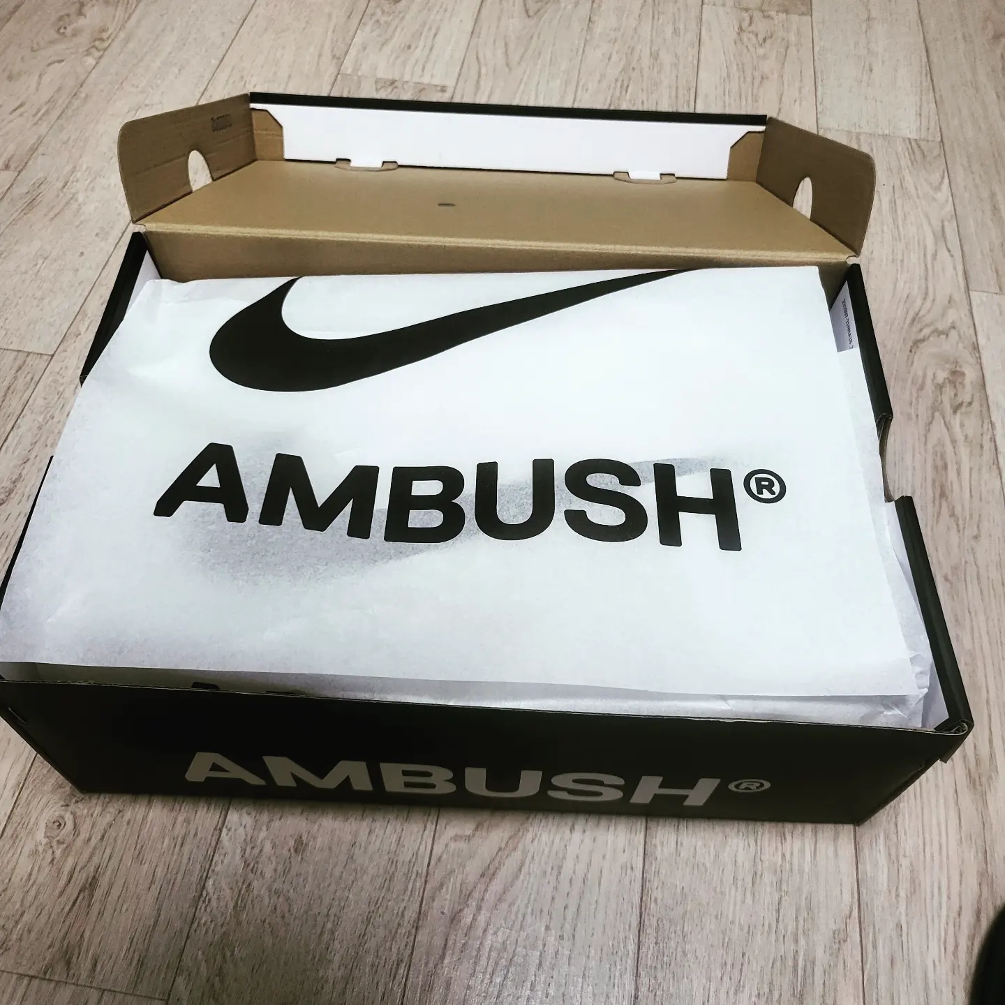 Nike x Ambush Air Force 1 Low SP Black 착용 스타일 - 2