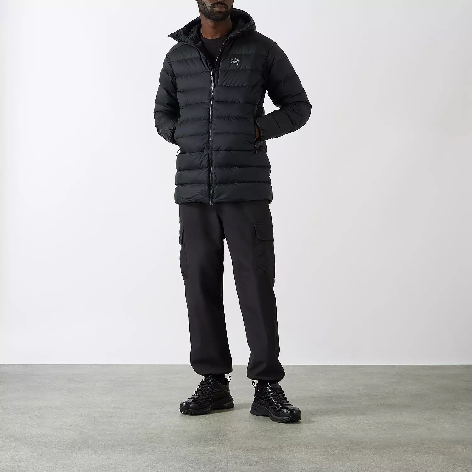 Arc'teryx Thorium Parka Black 착용 스타일 - 1