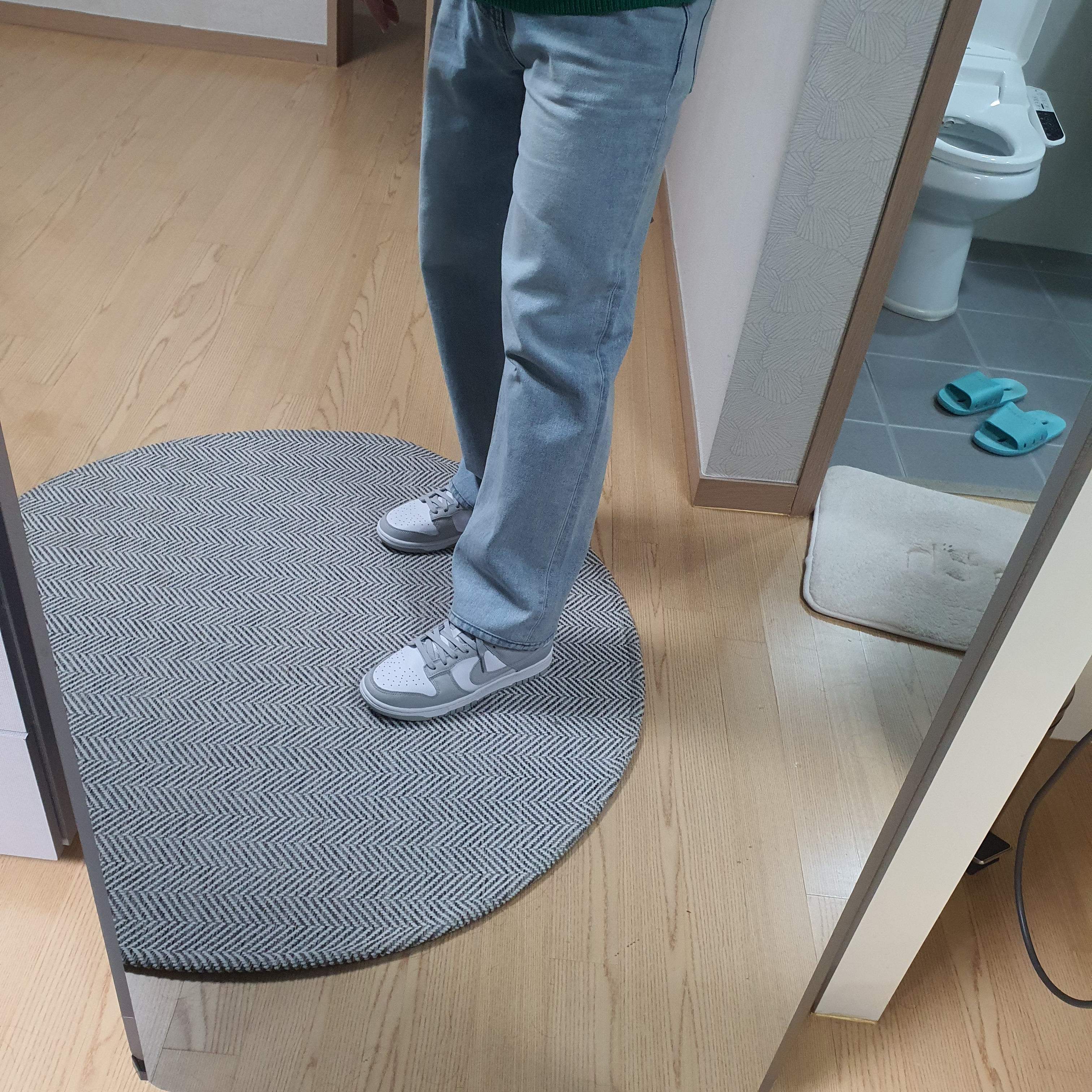 Nike Dunk Low Retro Grey Fog 착용 스타일 - 1