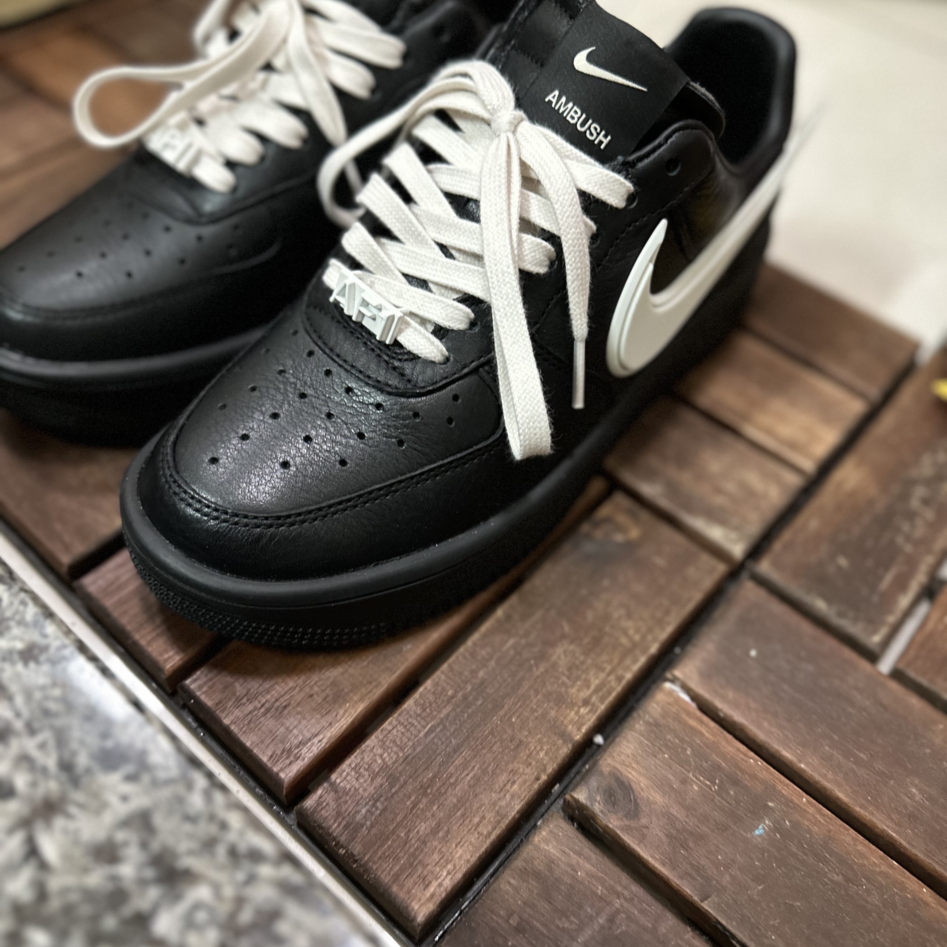 Nike x Ambush Air Force 1 Low SP Black 착용 스타일 - 4