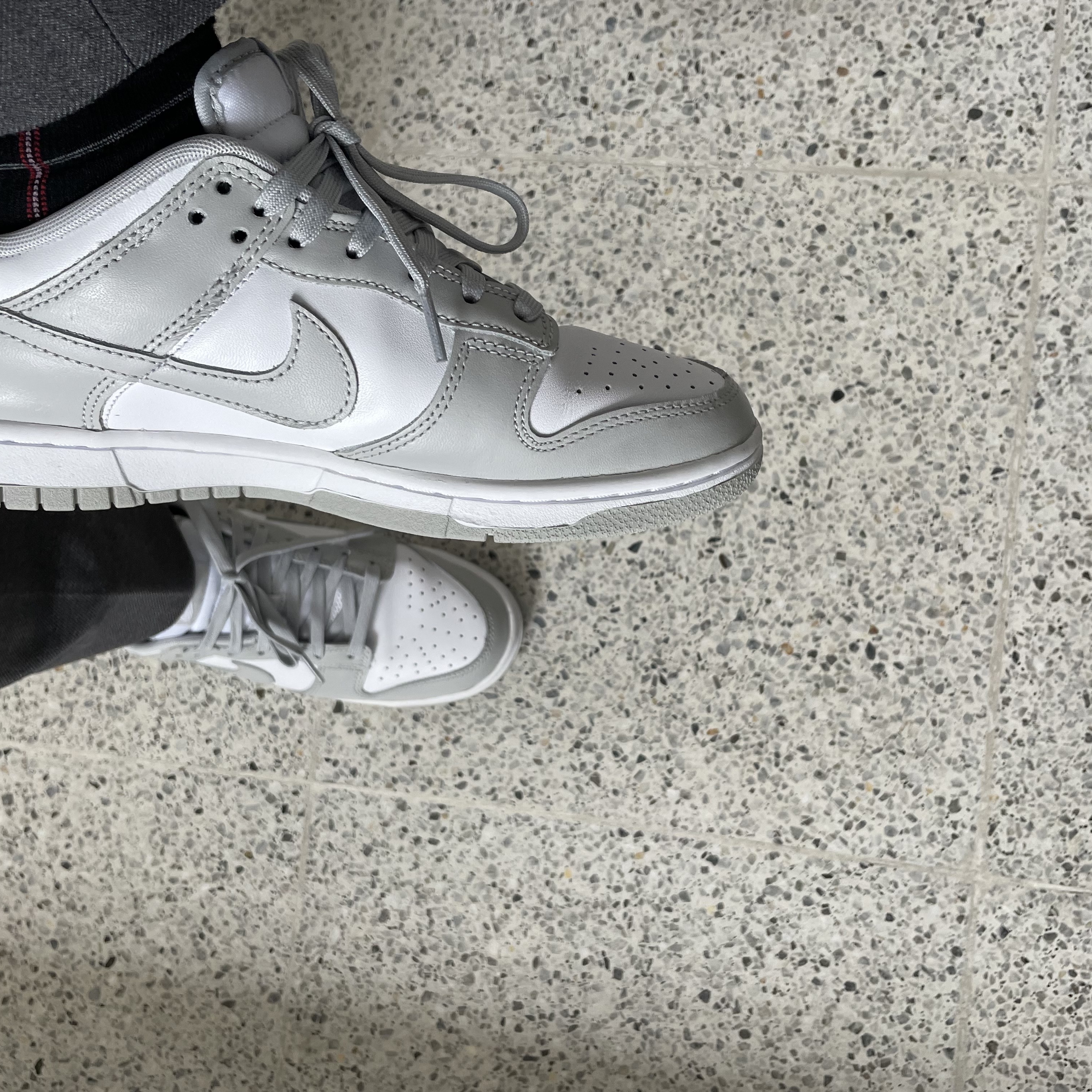 Nike Dunk Low Retro Grey Fog 착용 스타일
