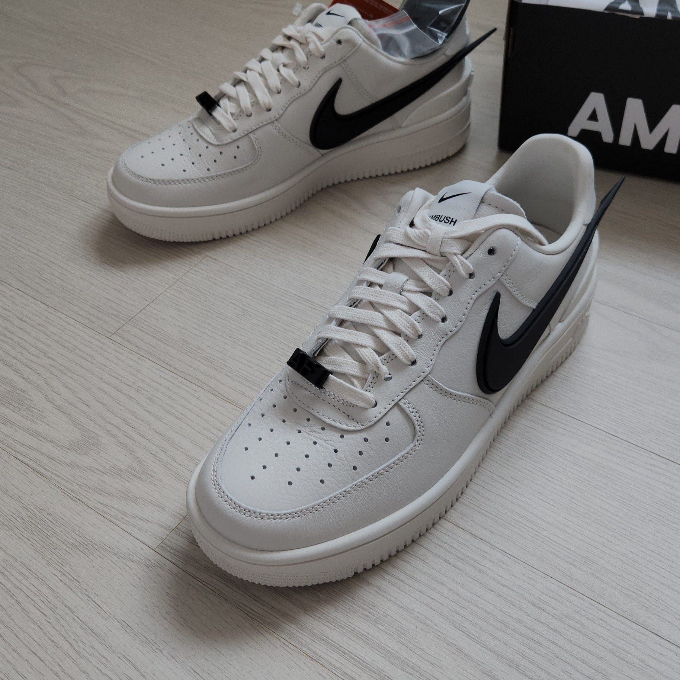 Nike x Ambush Air Force 1 Low SP Phantom 착용 스타일 - 1