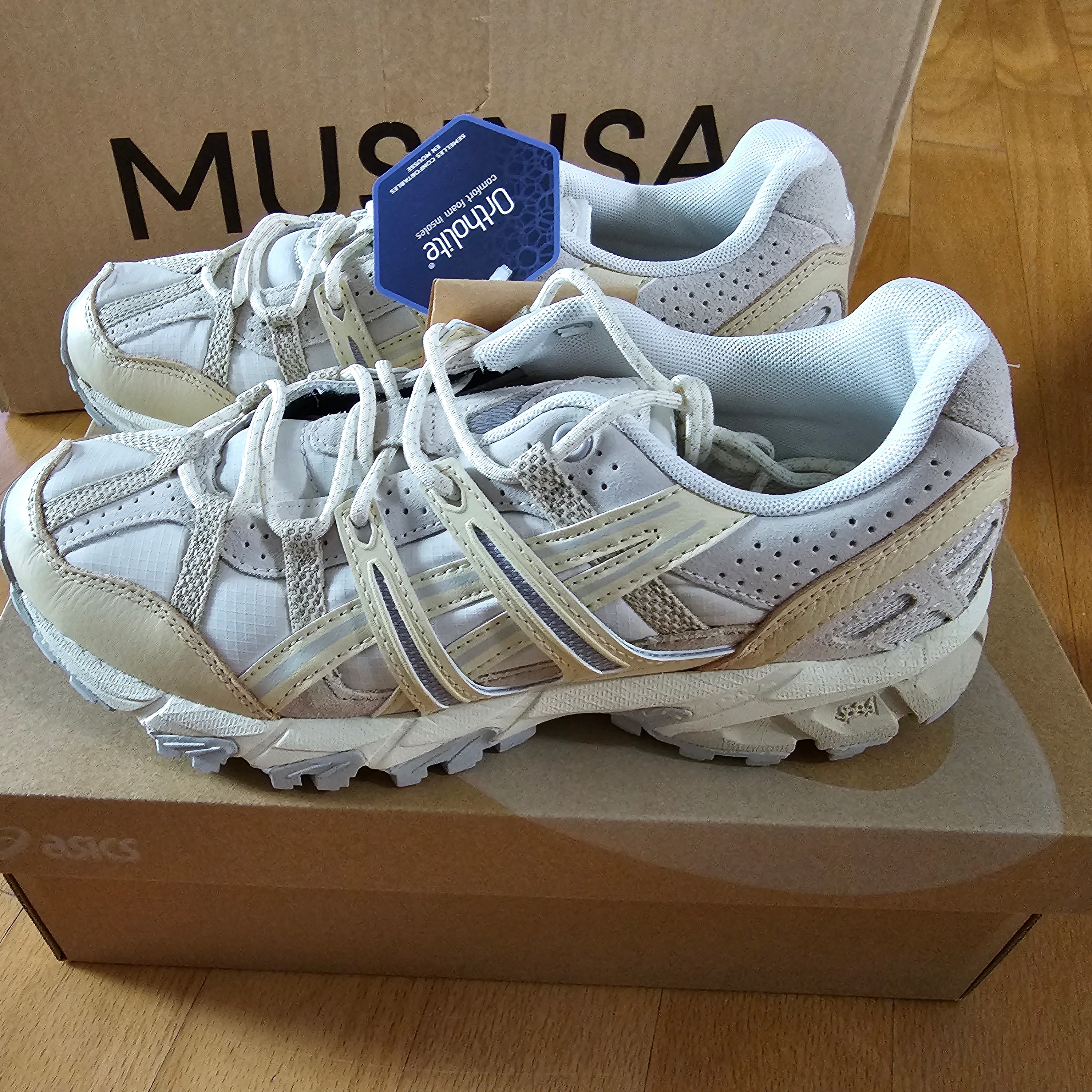 (W) Asics Gel-Sonoma 15-50 Oatmeal 착용 스타일 - 3