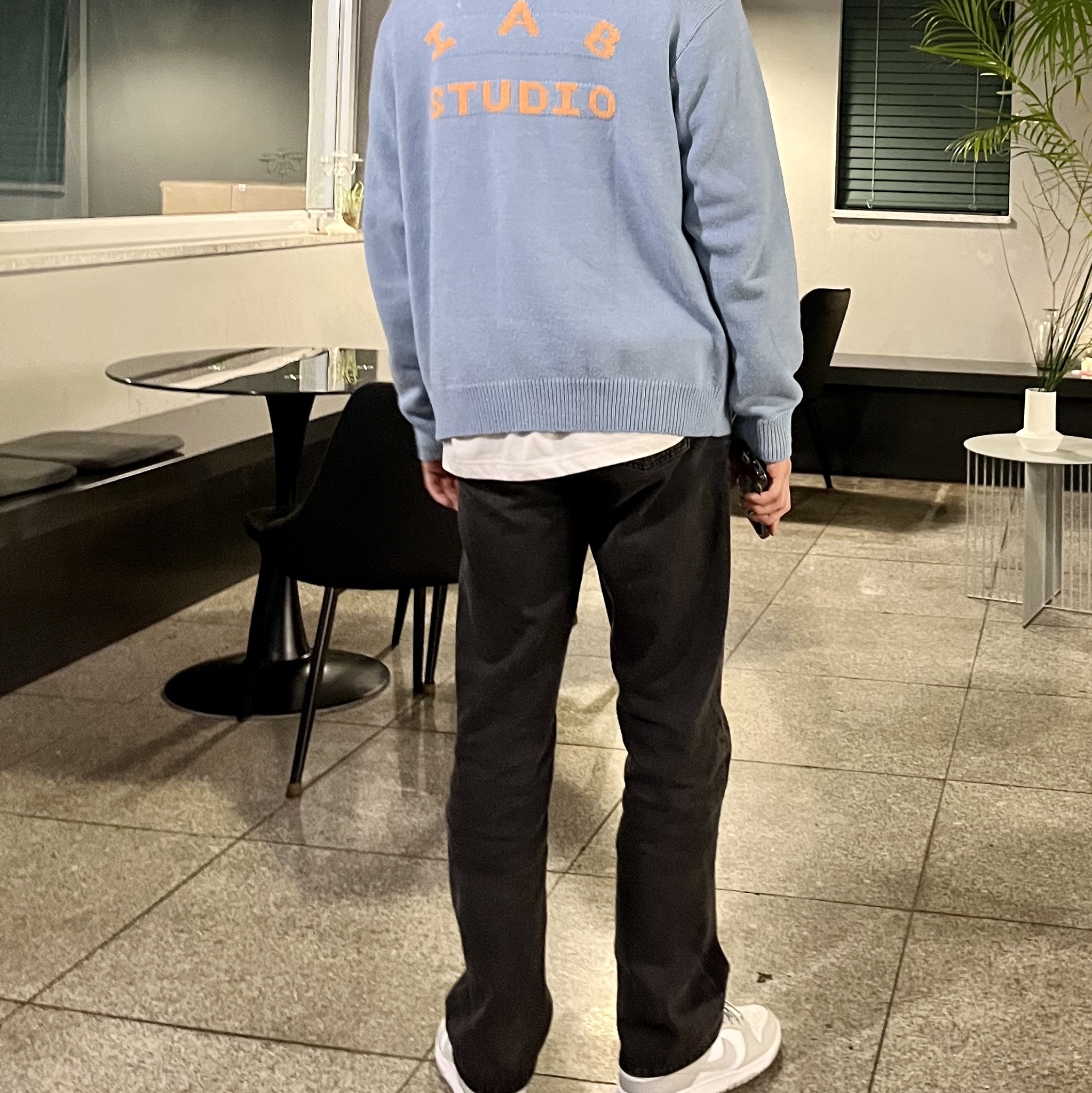IAB Studio x Obey Archer Cardigan Blue, Nike Dunk Low Retro Grey Fog 착용 스타일