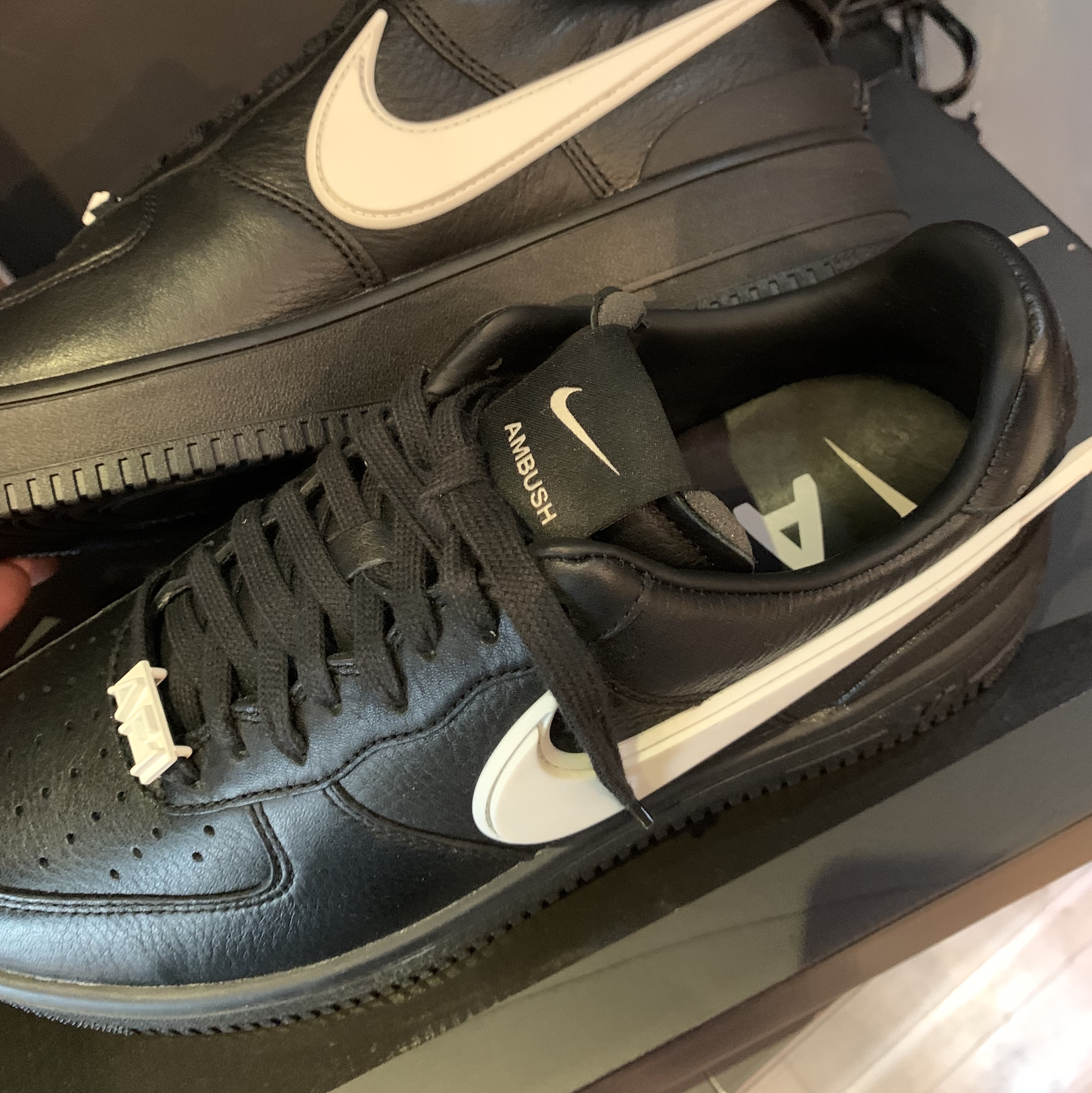 Nike x Ambush Air Force 1 Low SP Black 착용 스타일 - 1