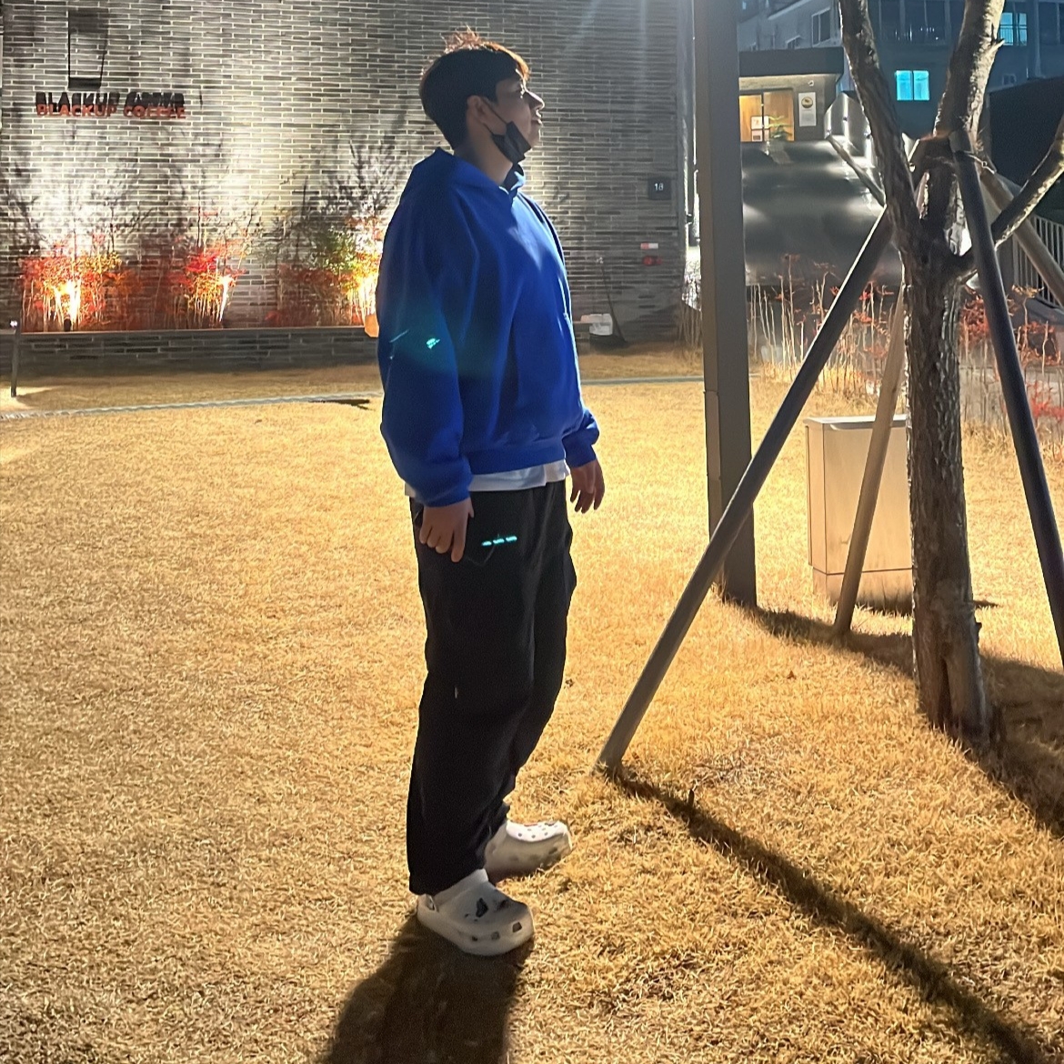 Nike ACG Smith Summit Cargo Pants Black - Asia, Yeezy Gap Hoodie Blue 착용 스타일