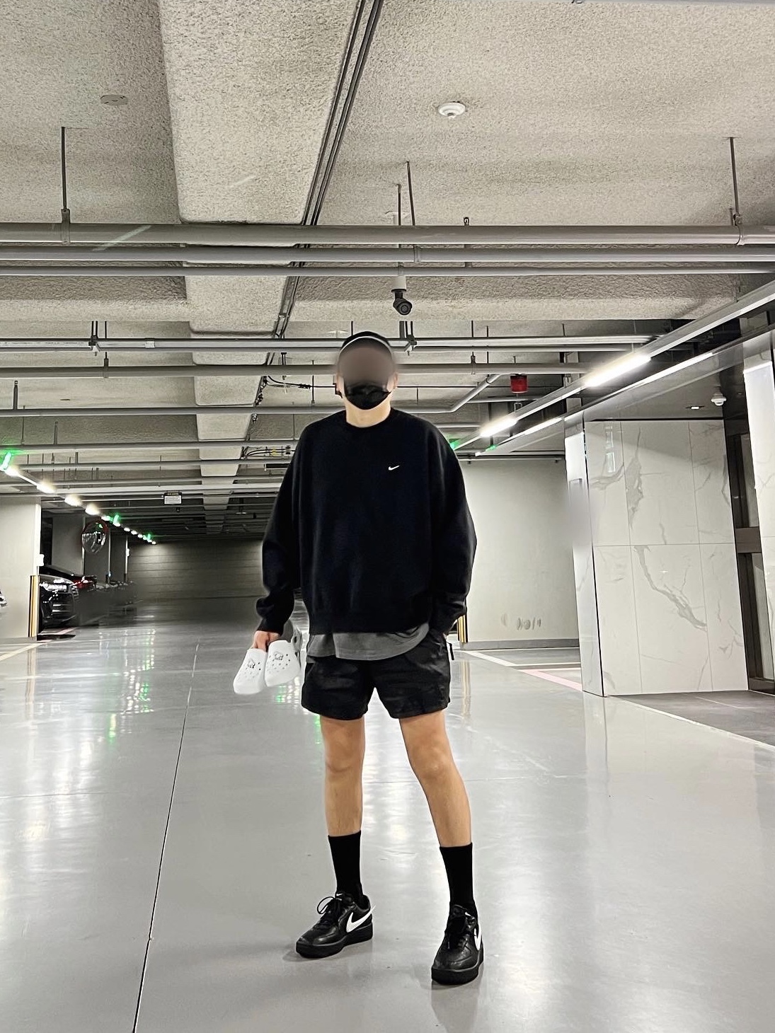 Nike x Ambush Air Force 1 Low SP Black 착용 스타일 - 2