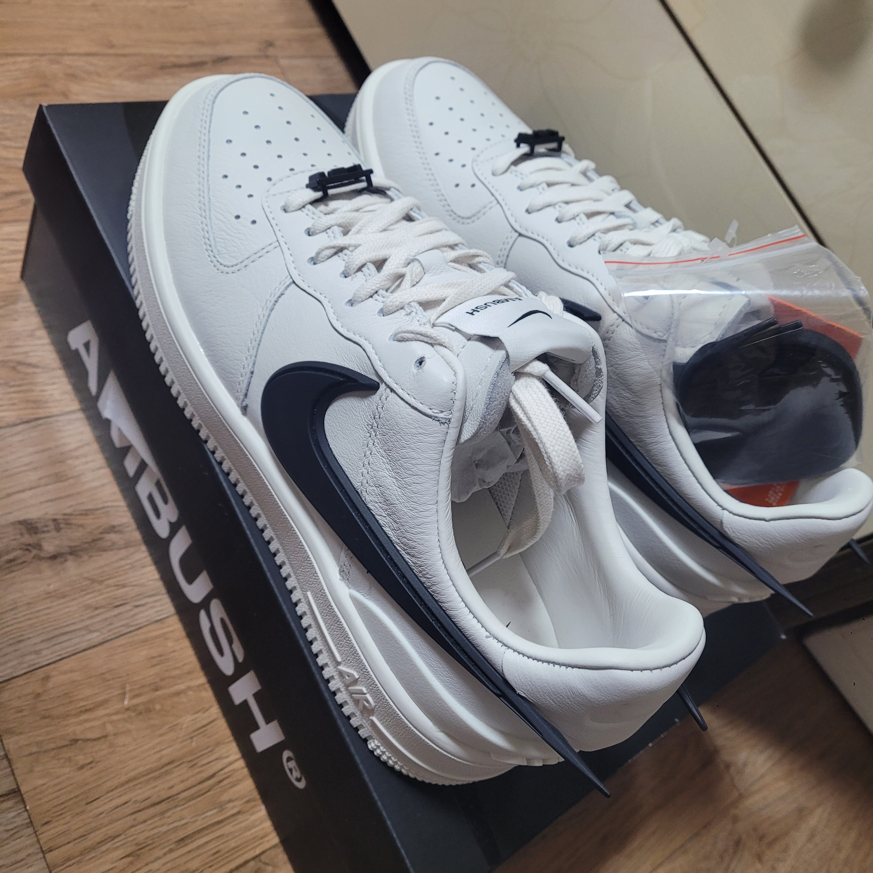 Nike x Ambush Air Force 1 Low SP Phantom 착용 스타일 - 2
