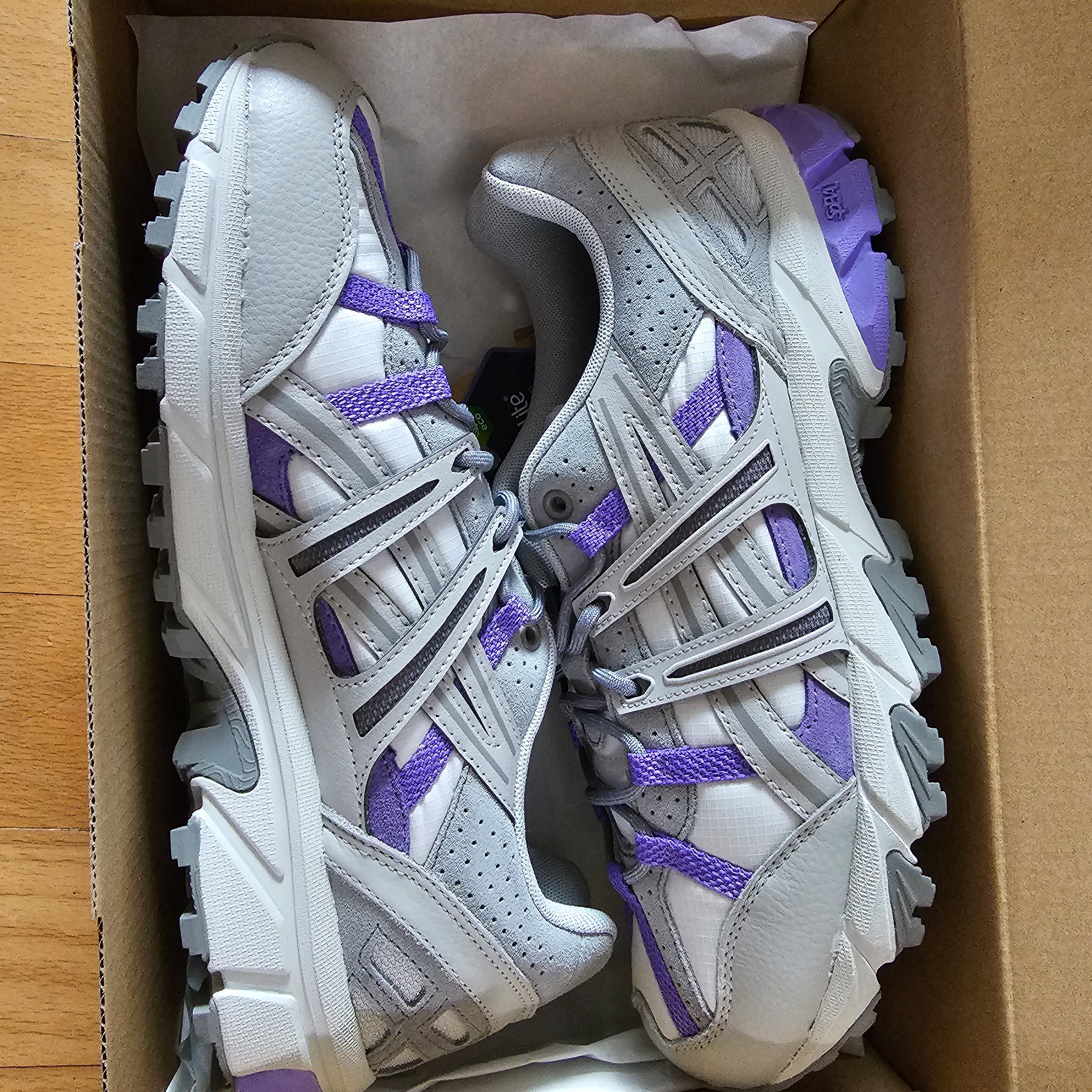 (W) Asics Gel-Sonoma 15-50 Glacier Grey Oyster Grey 착용 스타일 - 1