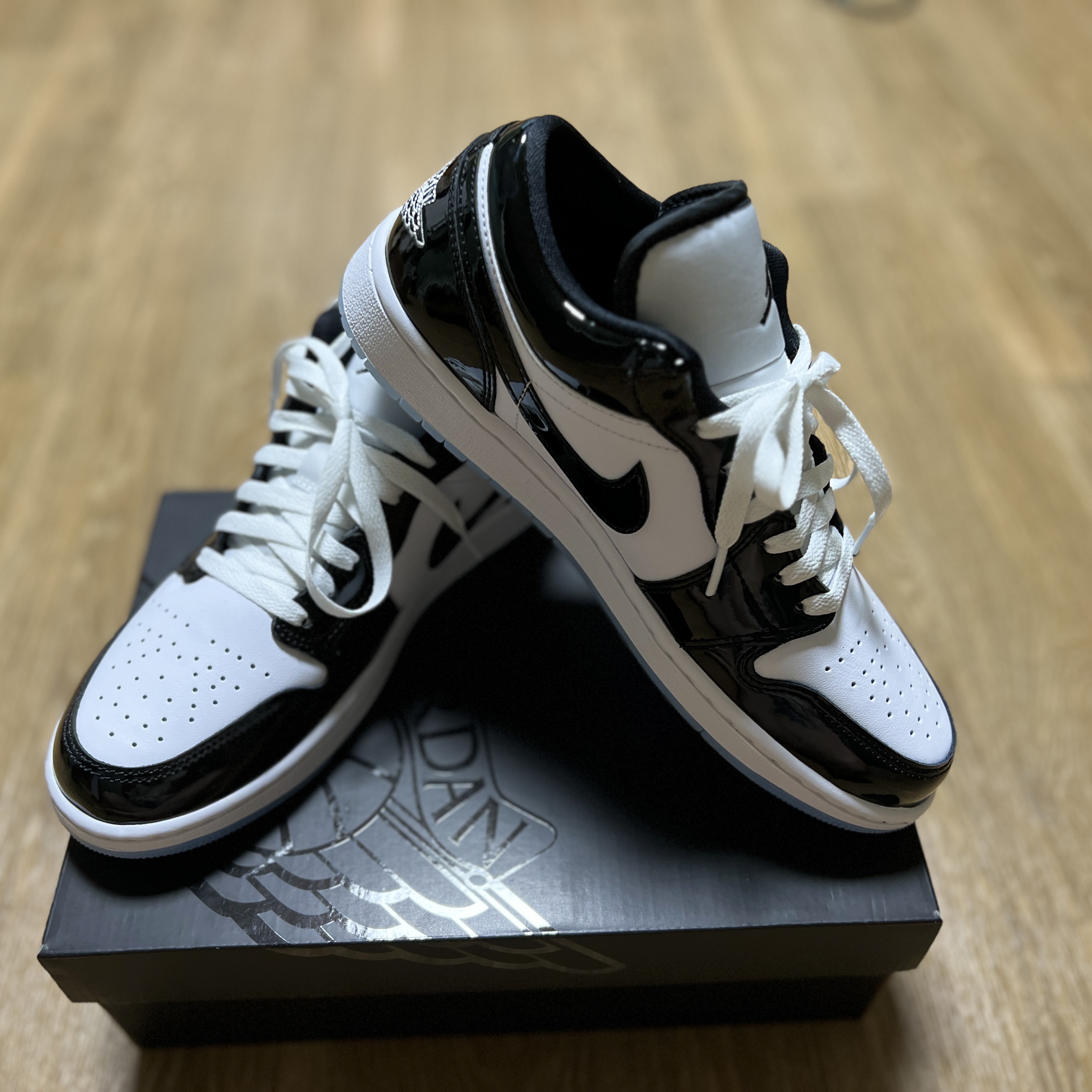 Jordan 1 Low SE Concord 착용 스타일 - 1