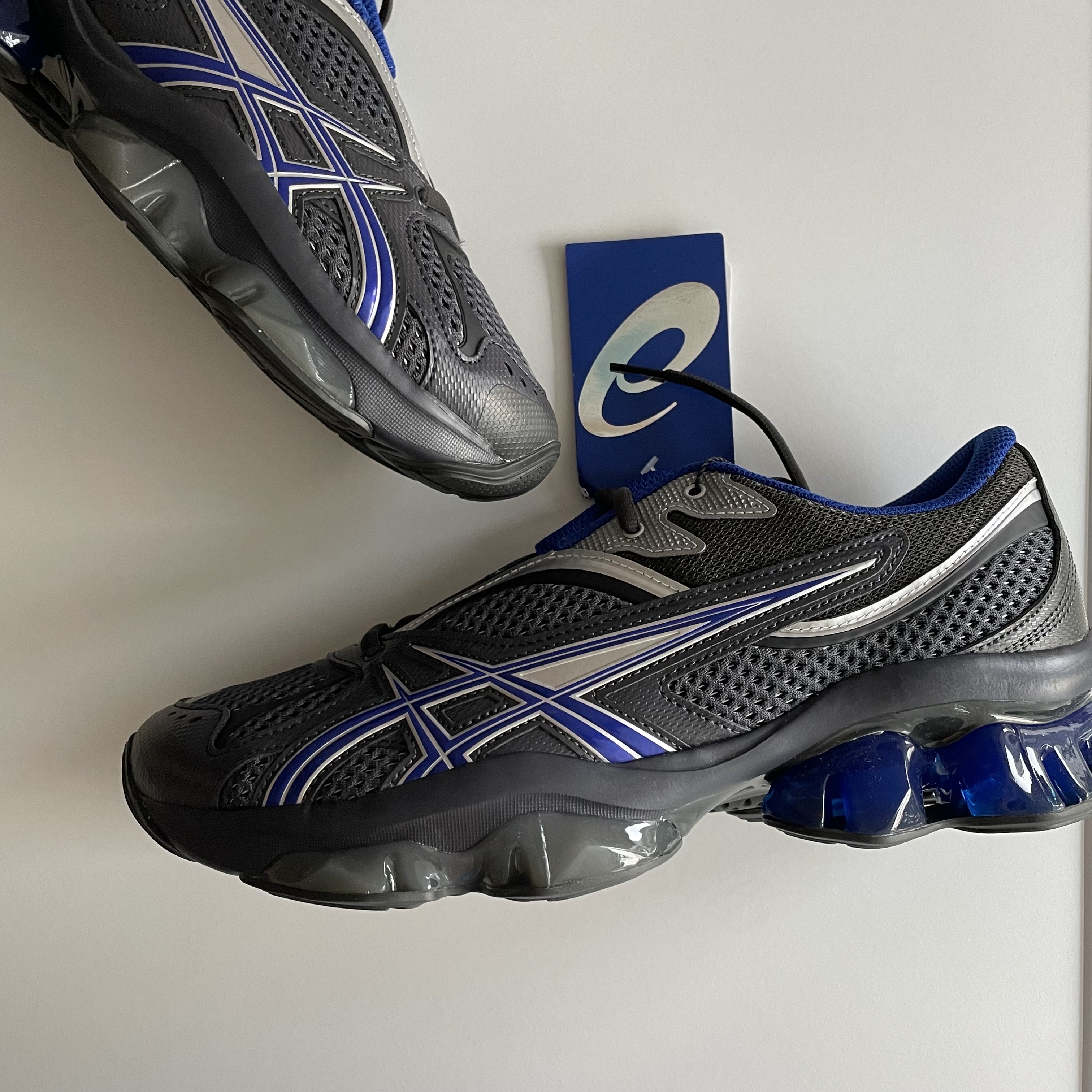 Asics x Kiko Kostadinov Gel-Quantum Zientzia Dark Grey 착용 스타일