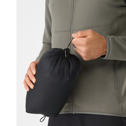Arc'teryx Thorium Parka Black 착용 스타일 - 3