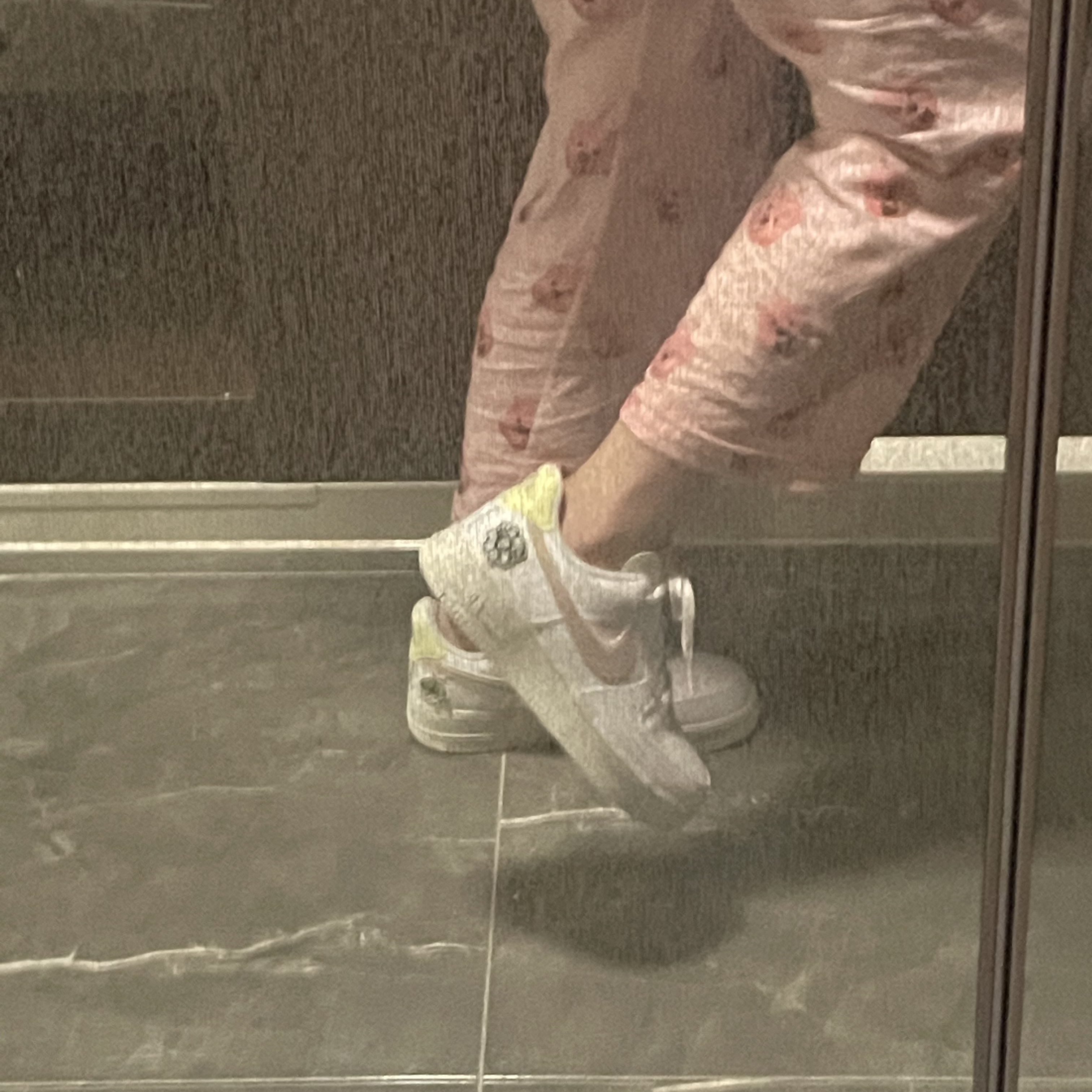 (W) Nike Air Force 1 '07 SE Next Nature White Pink Oxford 착용 스타일 - 4