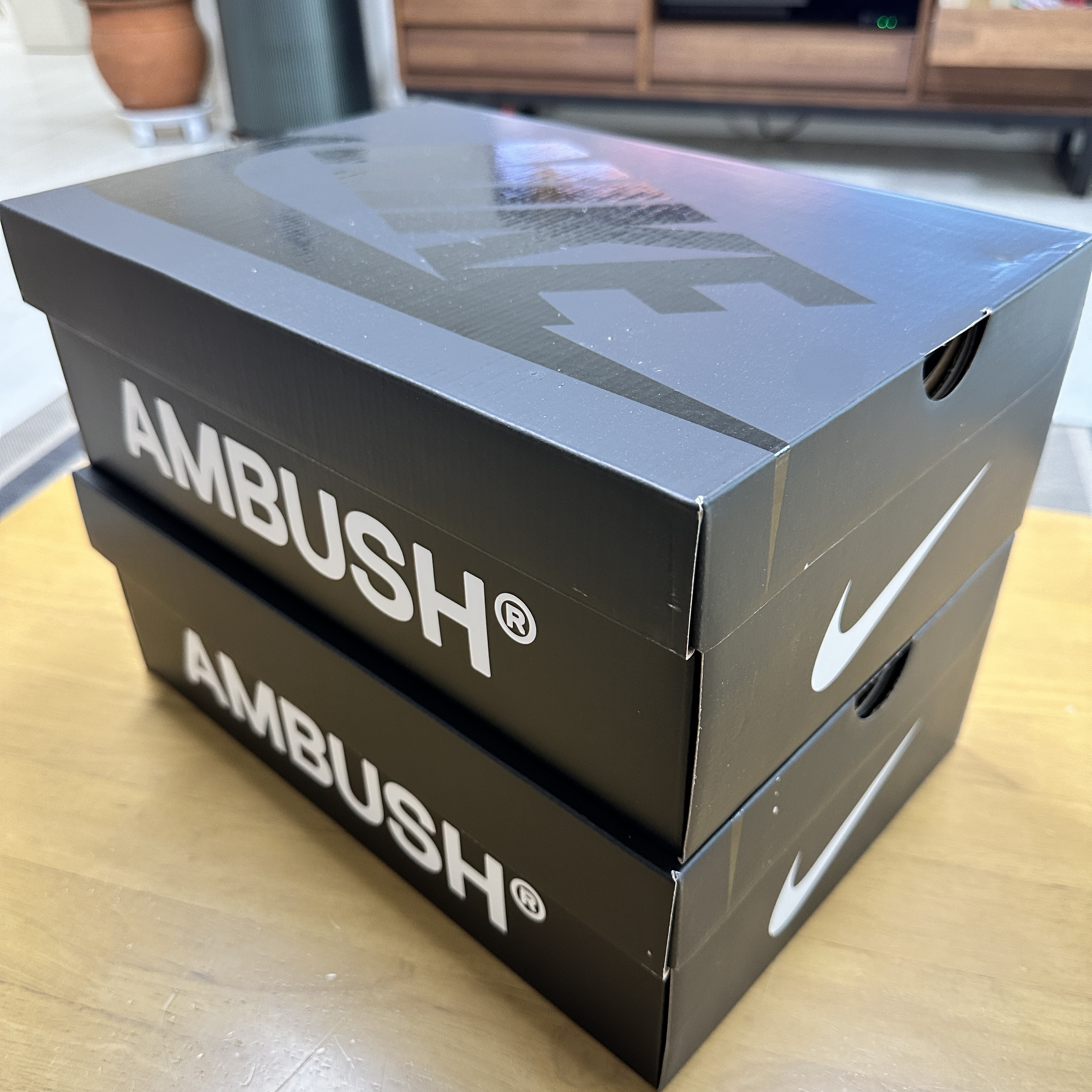 Nike x Ambush Air Force 1 Low SP Black 착용 스타일 - 3