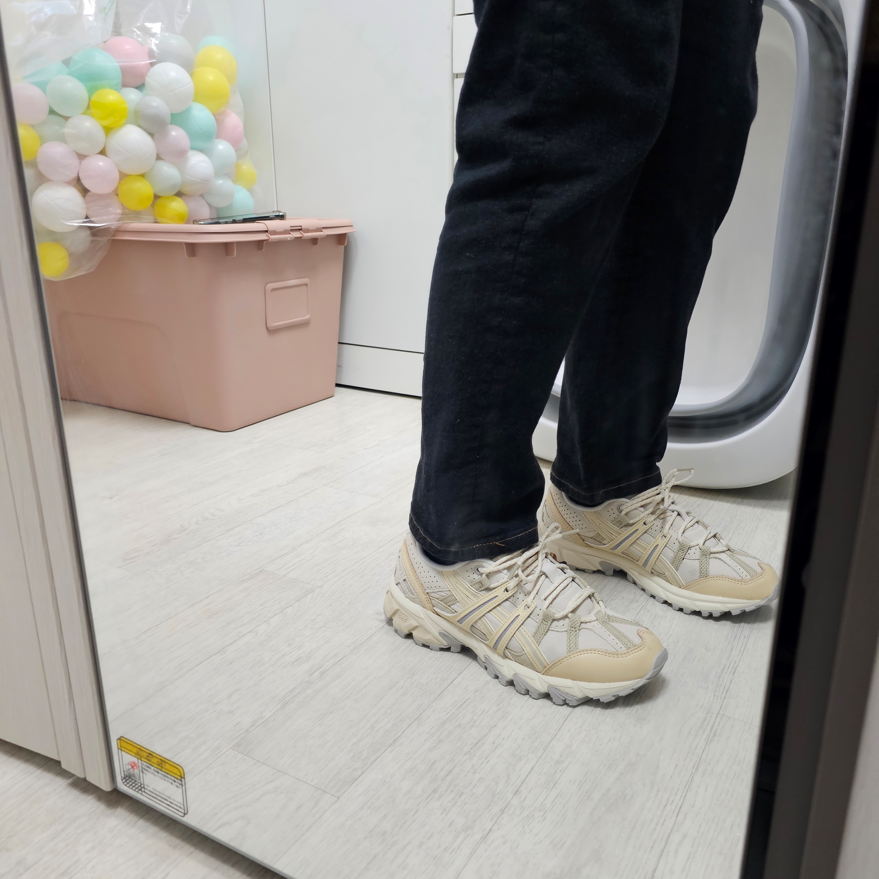 (W) Asics Gel-Sonoma 15-50 Oatmeal 착용 스타일 - 5