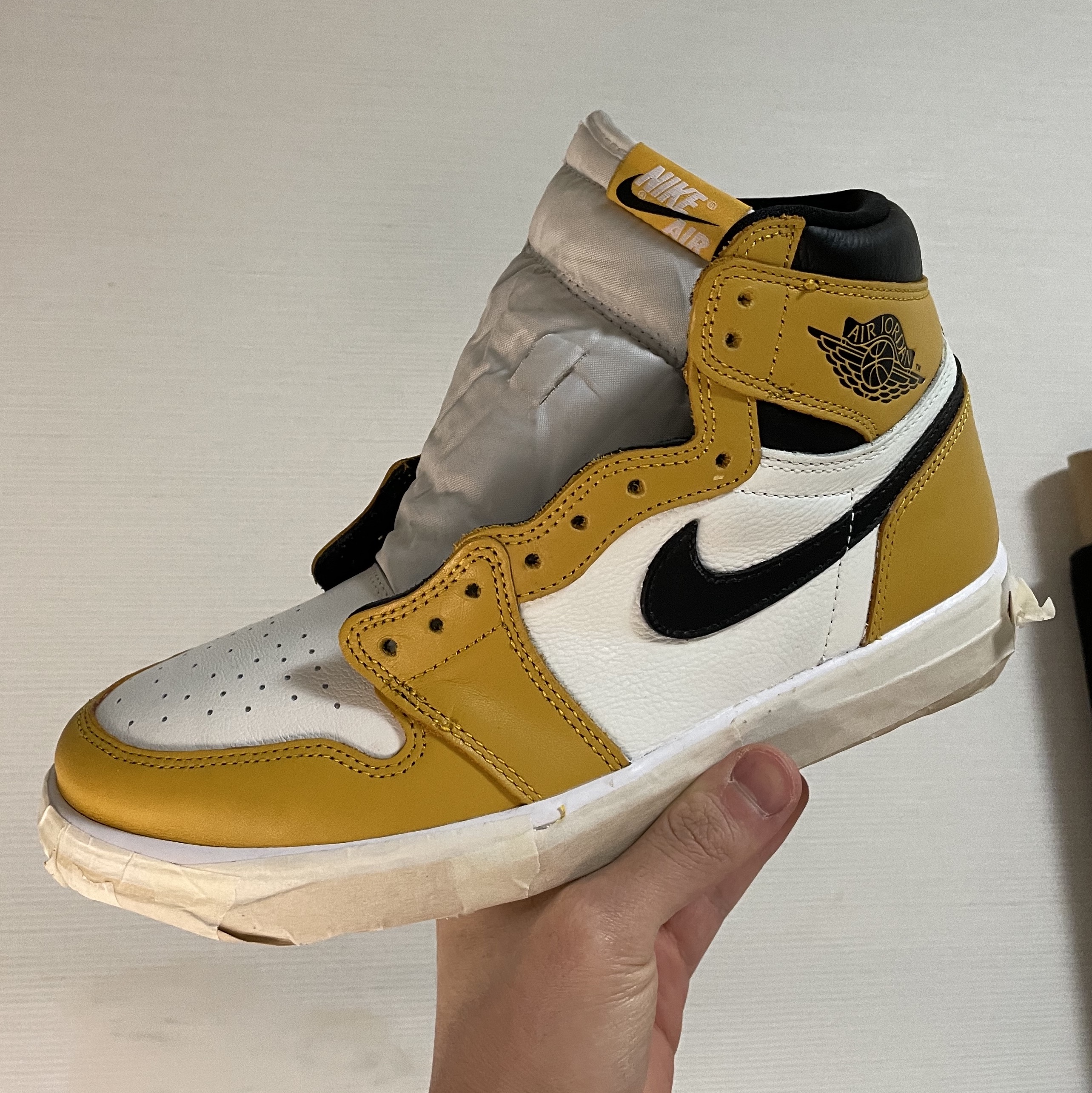 Jordan 1 Retro High OG Pollen 착용 스타일 - 1