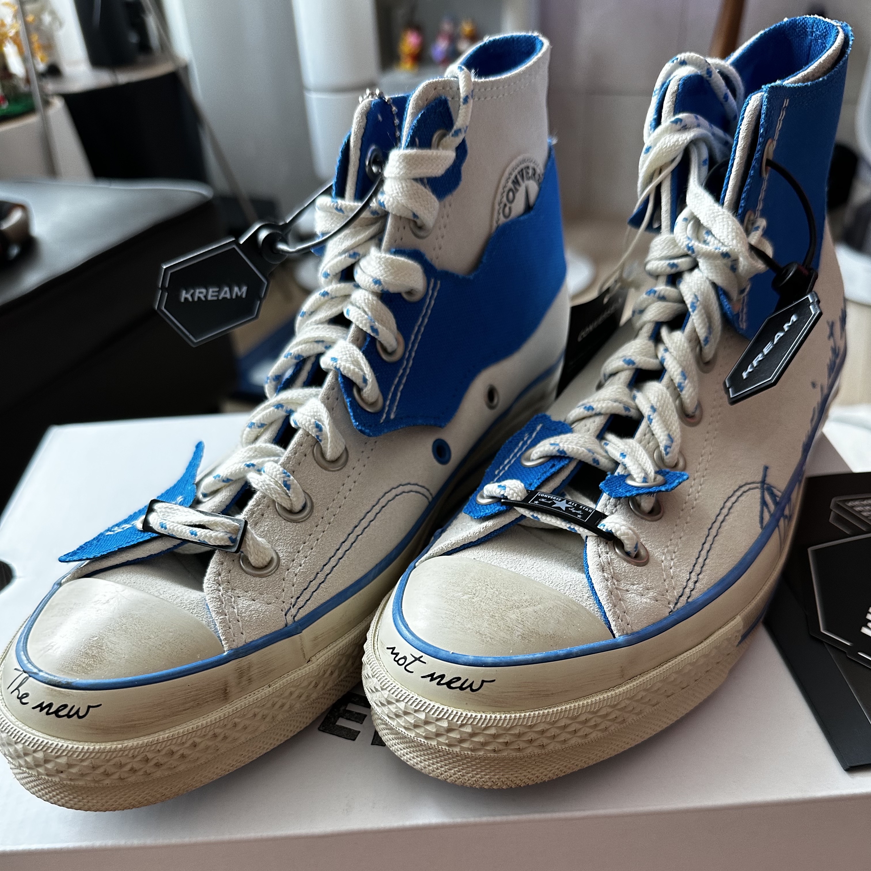 Converse x Ader Error Chuck 70 High White 착용 스타일 - 1