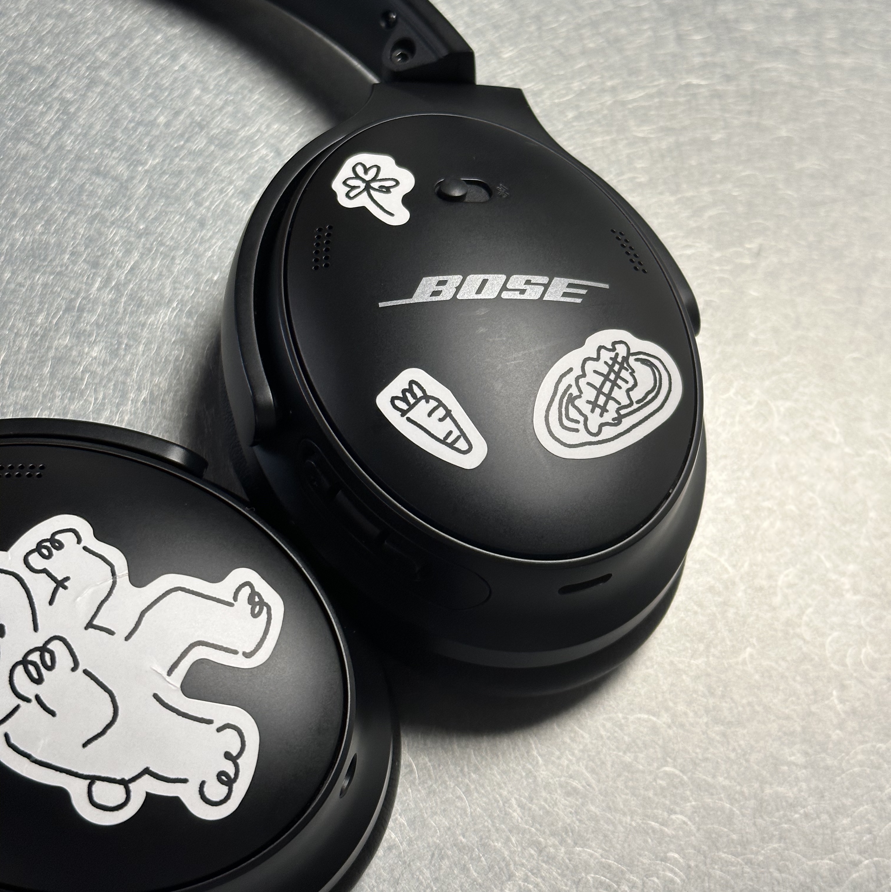 BOSE QC45 Triple Black (Korean Ver.) 착용 스타일