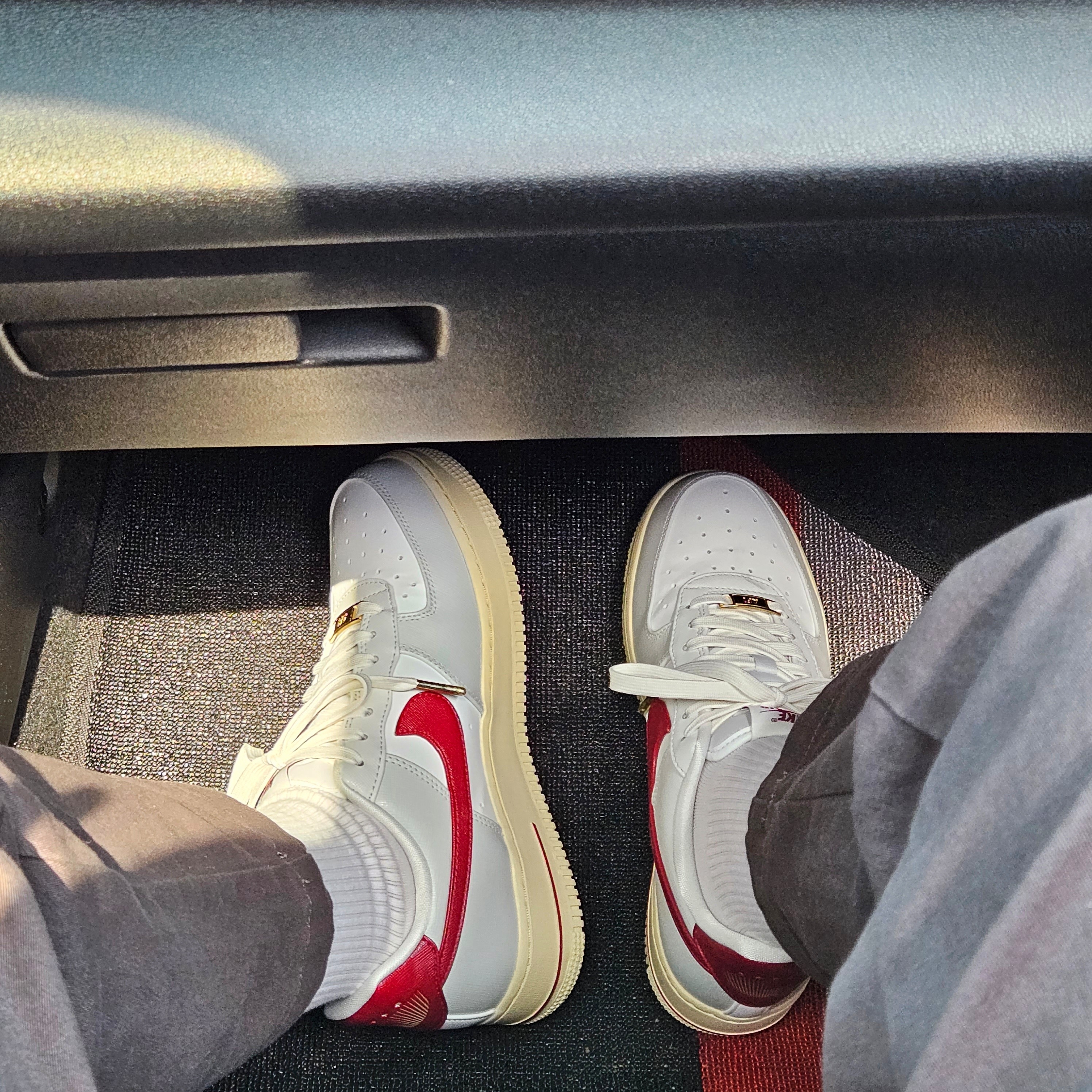 (W) Nike Air Force 1 '07 SE Pandant 착용 스타일 - 2