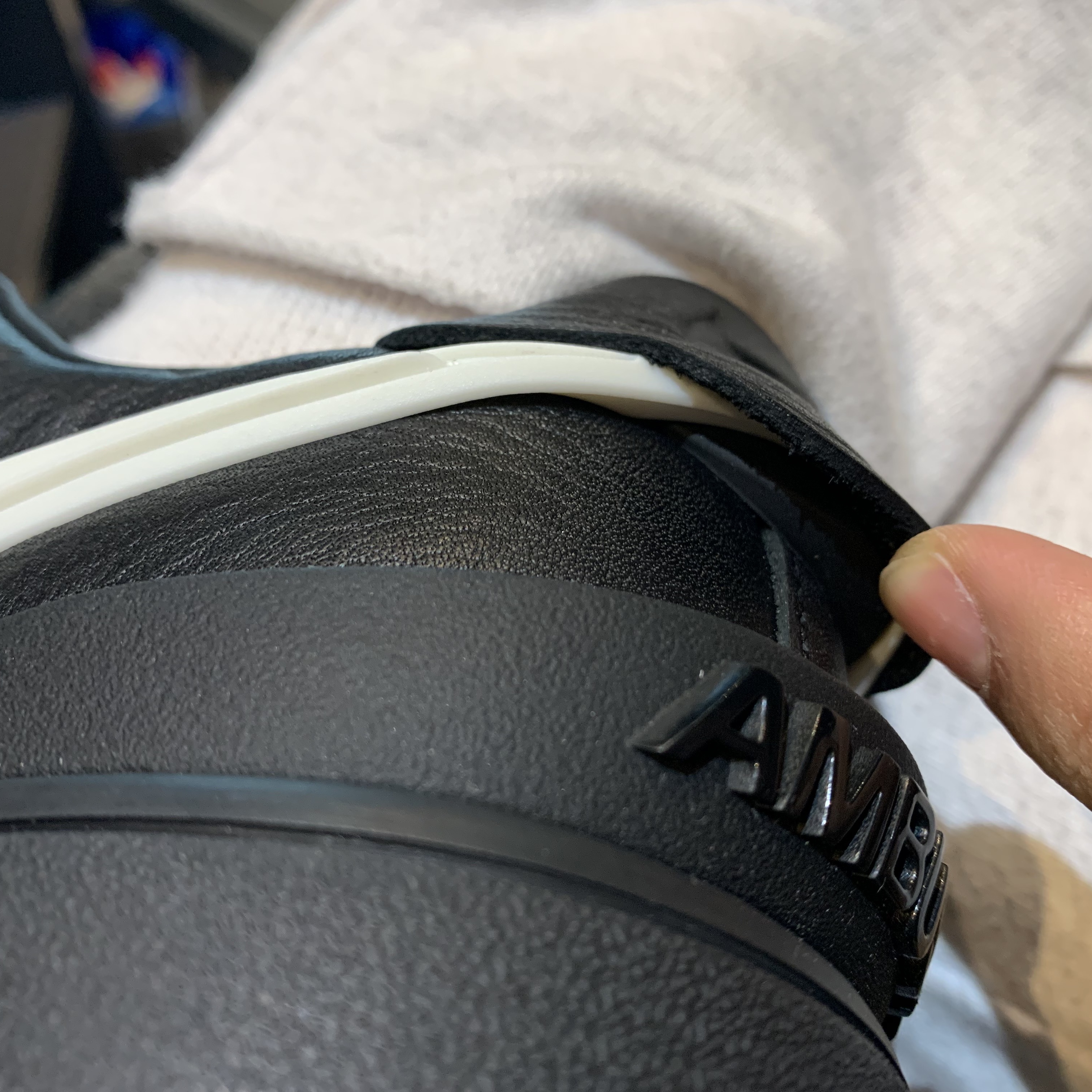 Nike x Ambush Air Force 1 Low SP Black 착용 스타일 - 2