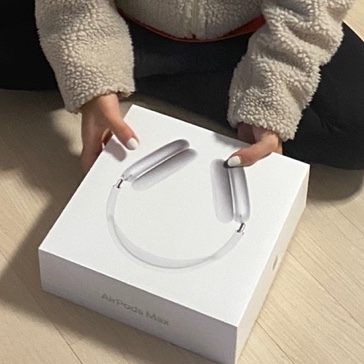 Apple AirPods Max Lightning Silver (Korean Ver.) 착용 스타일