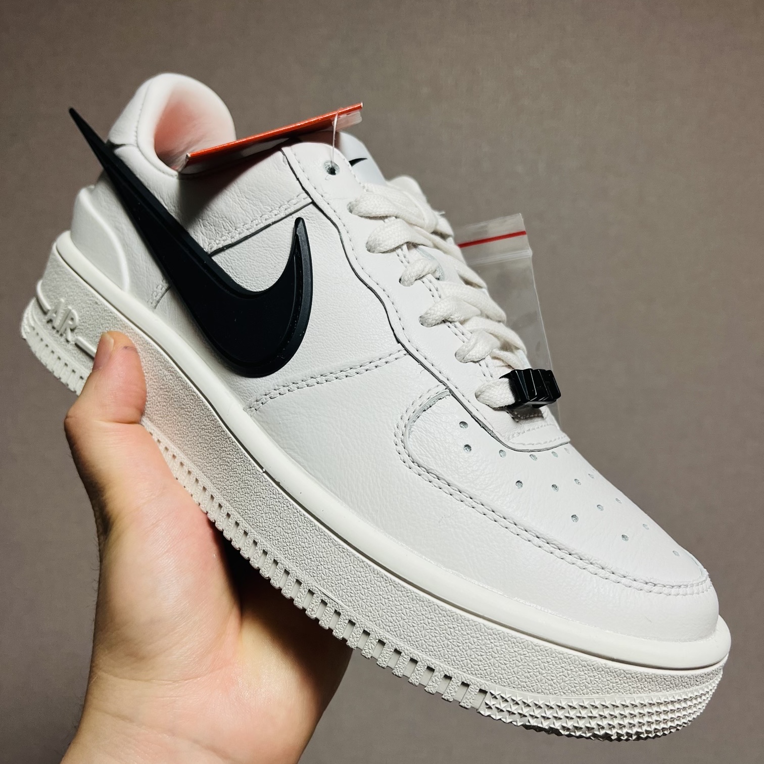 Nike x Ambush Air Force 1 Low SP Phantom 착용 스타일