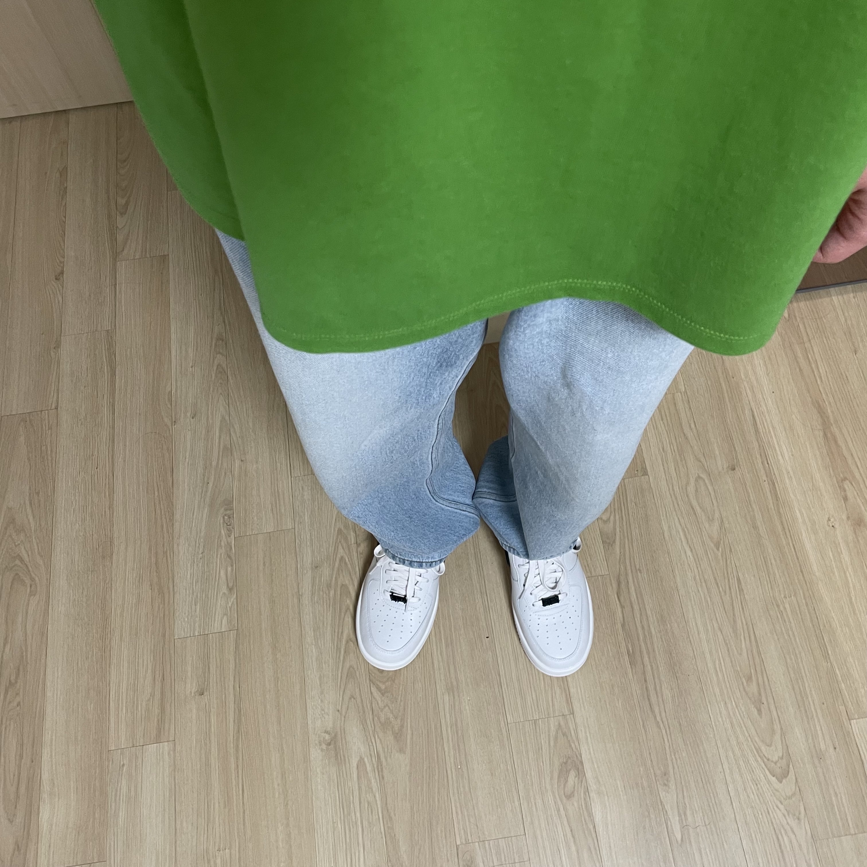Nike x Ambush Air Force 1 Low SP Phantom 착용 스타일 - 4