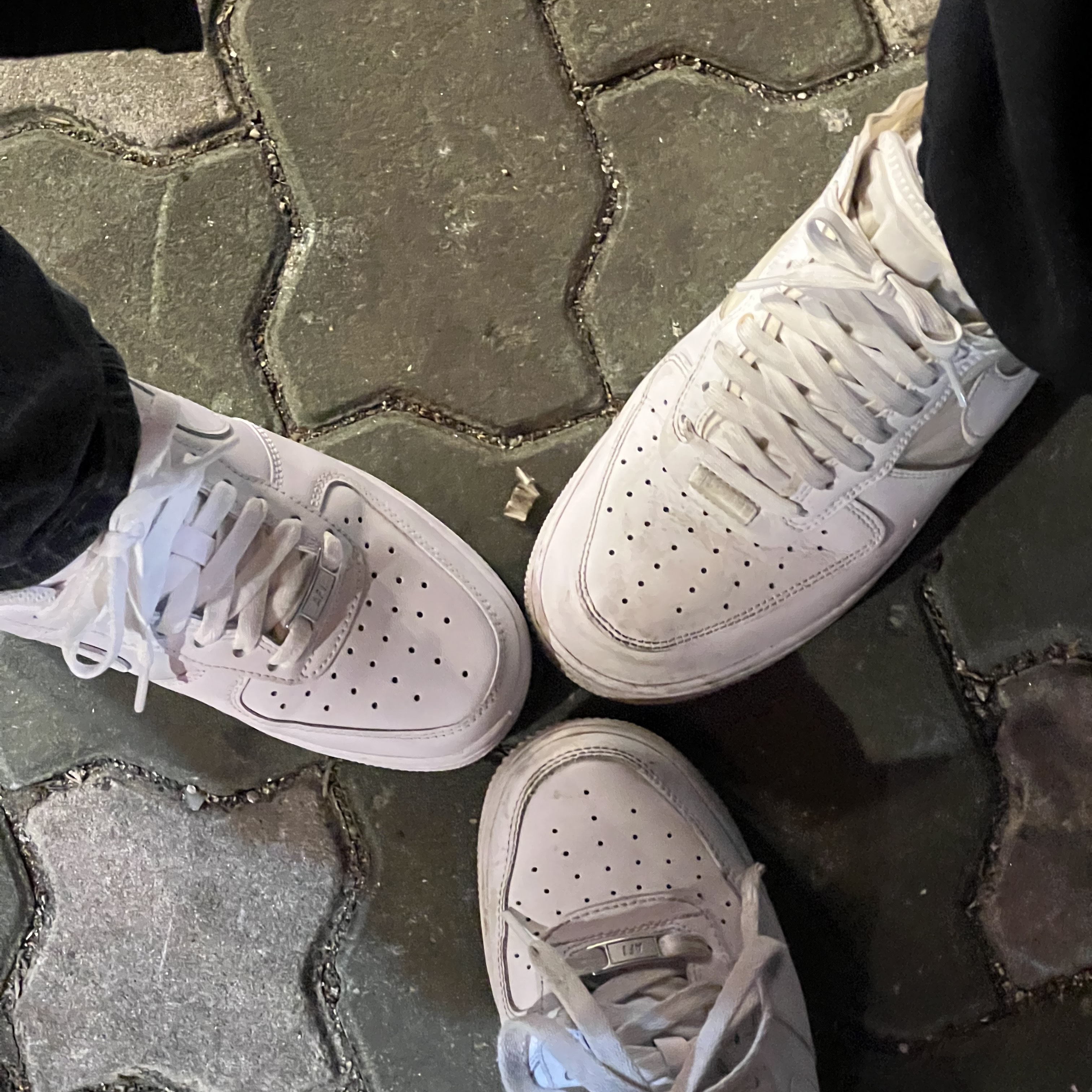(GS) Nike Air Force 1 LE White 착용 스타일