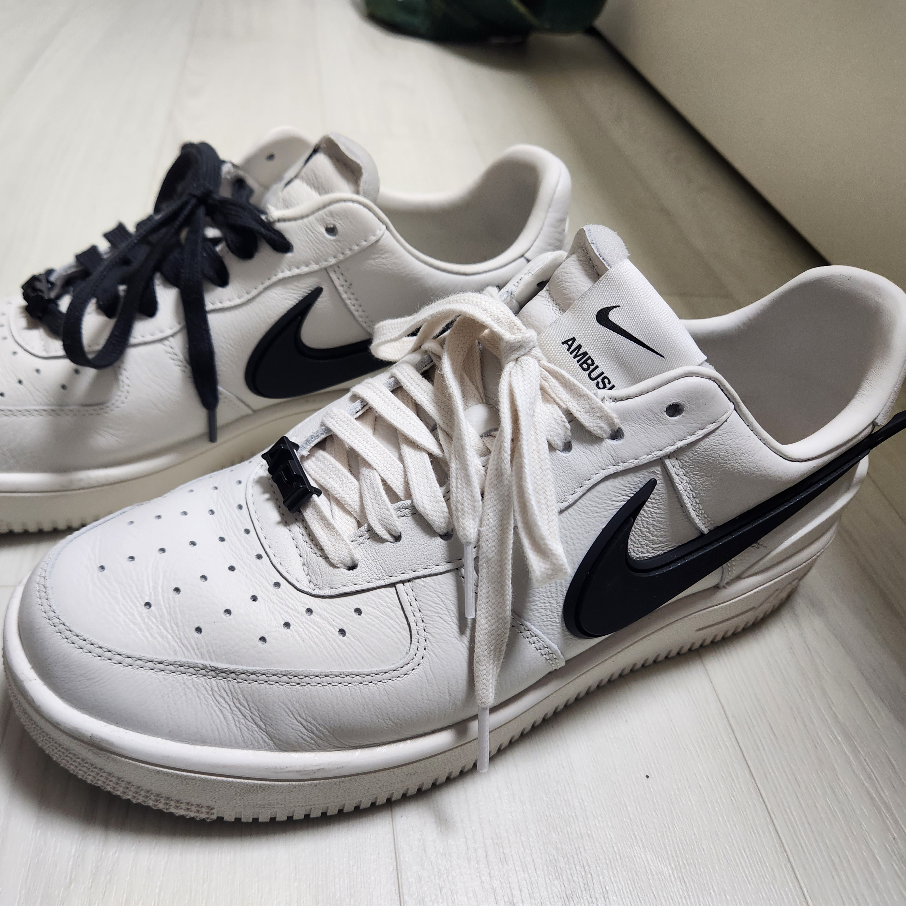 Nike x Ambush Air Force 1 Low SP Phantom 착용 스타일 - 2