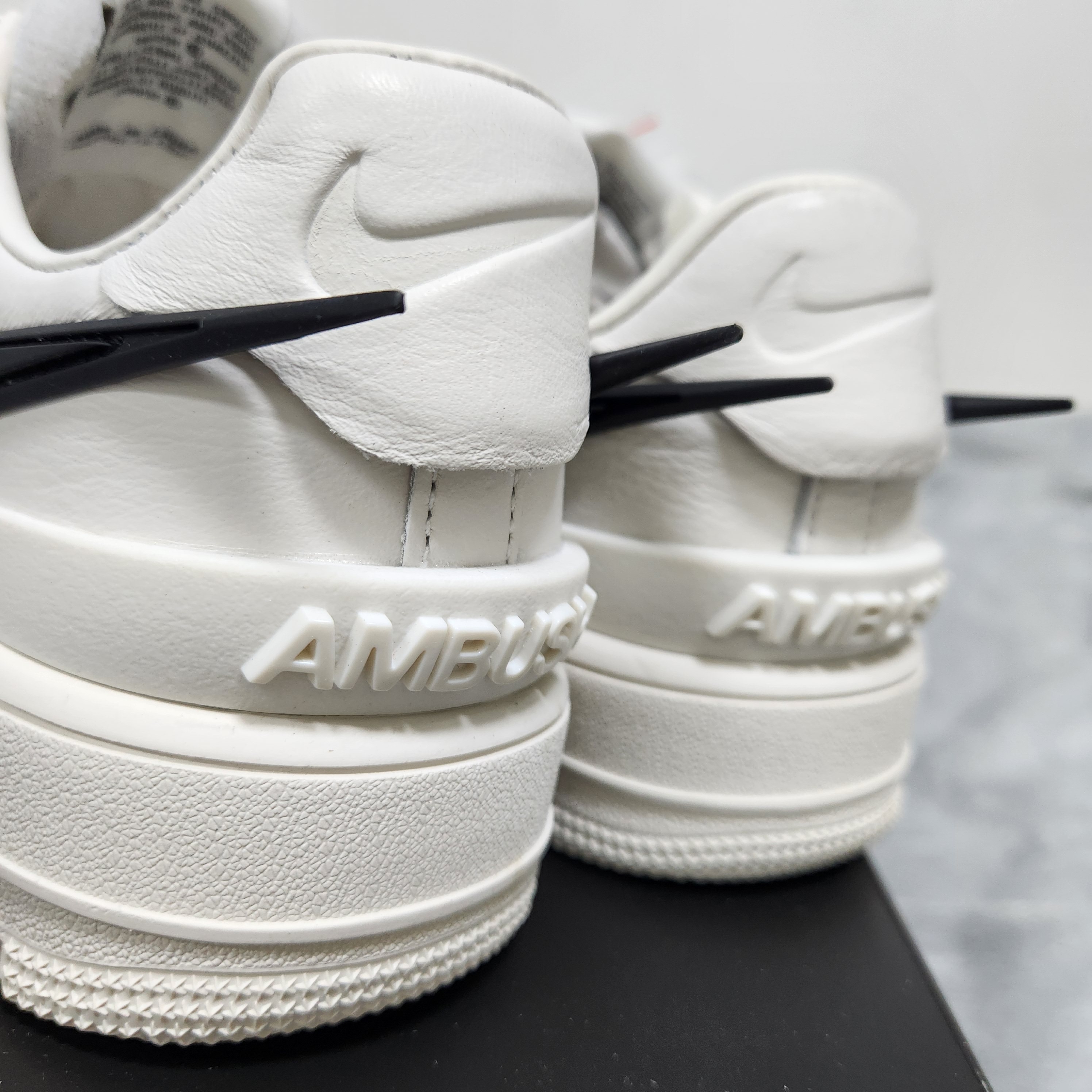 Nike x Ambush Air Force 1 Low SP Phantom 착용 스타일 - 4