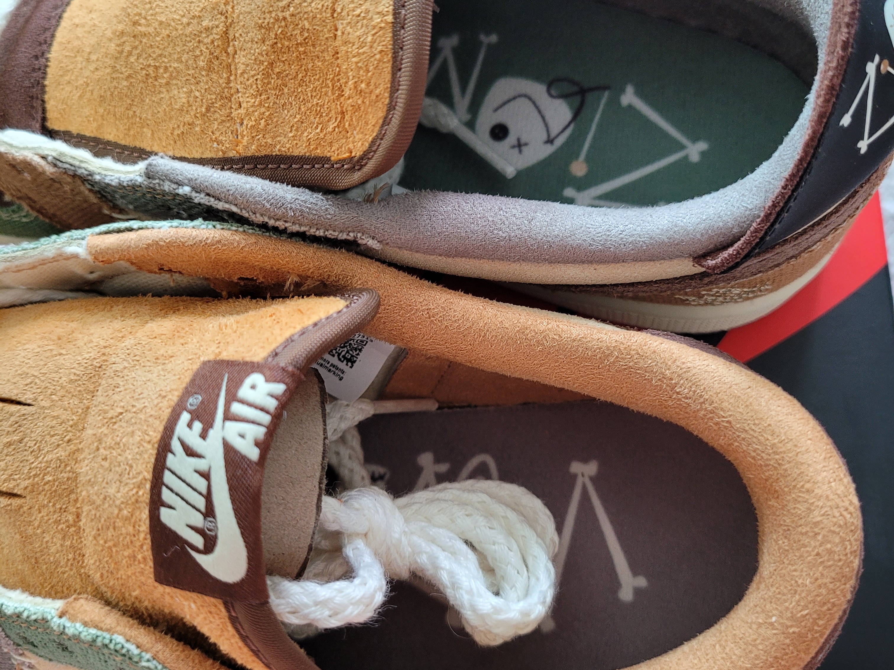 Jordan 1 x Zion Williamson Retro Low OG Flax and Oil Green 착용 스타일 - 4