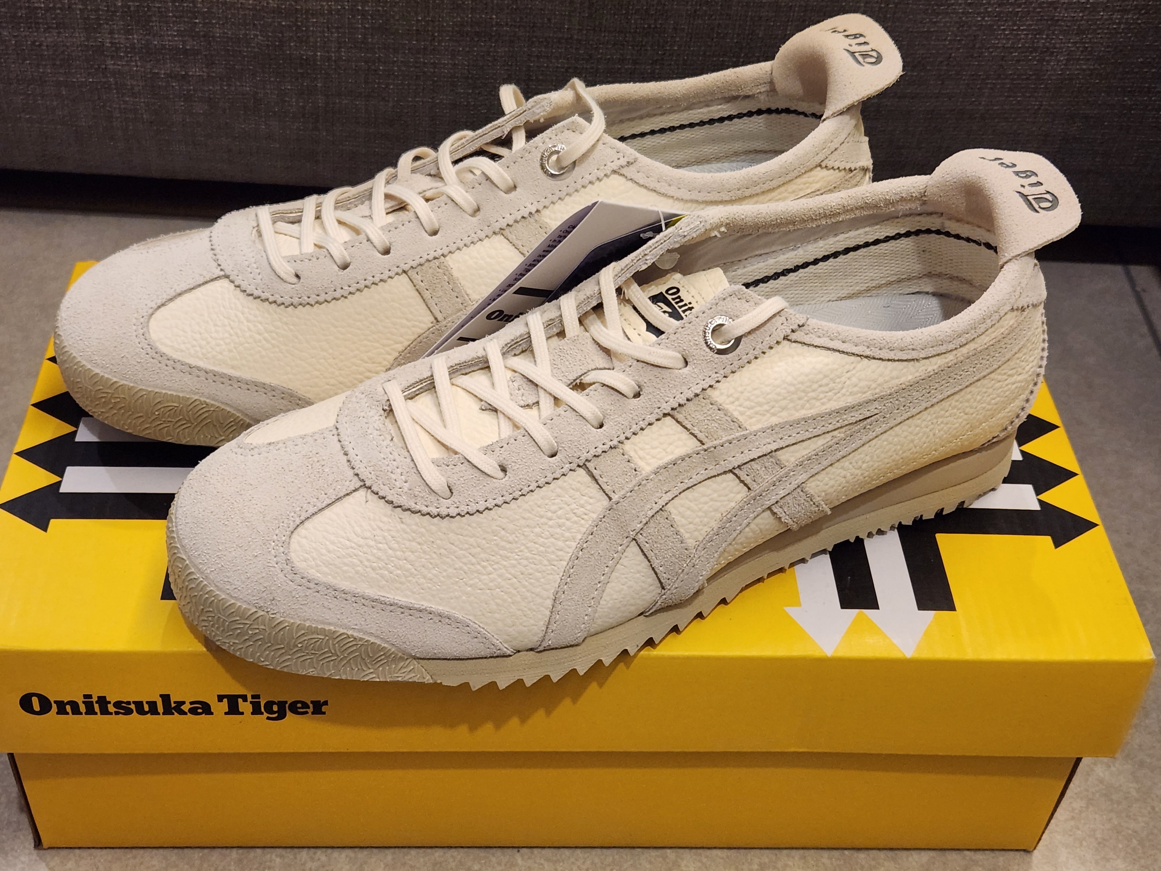 Onitsuka Tiger Mexico 66 SD Cream Birch 착용 스타일