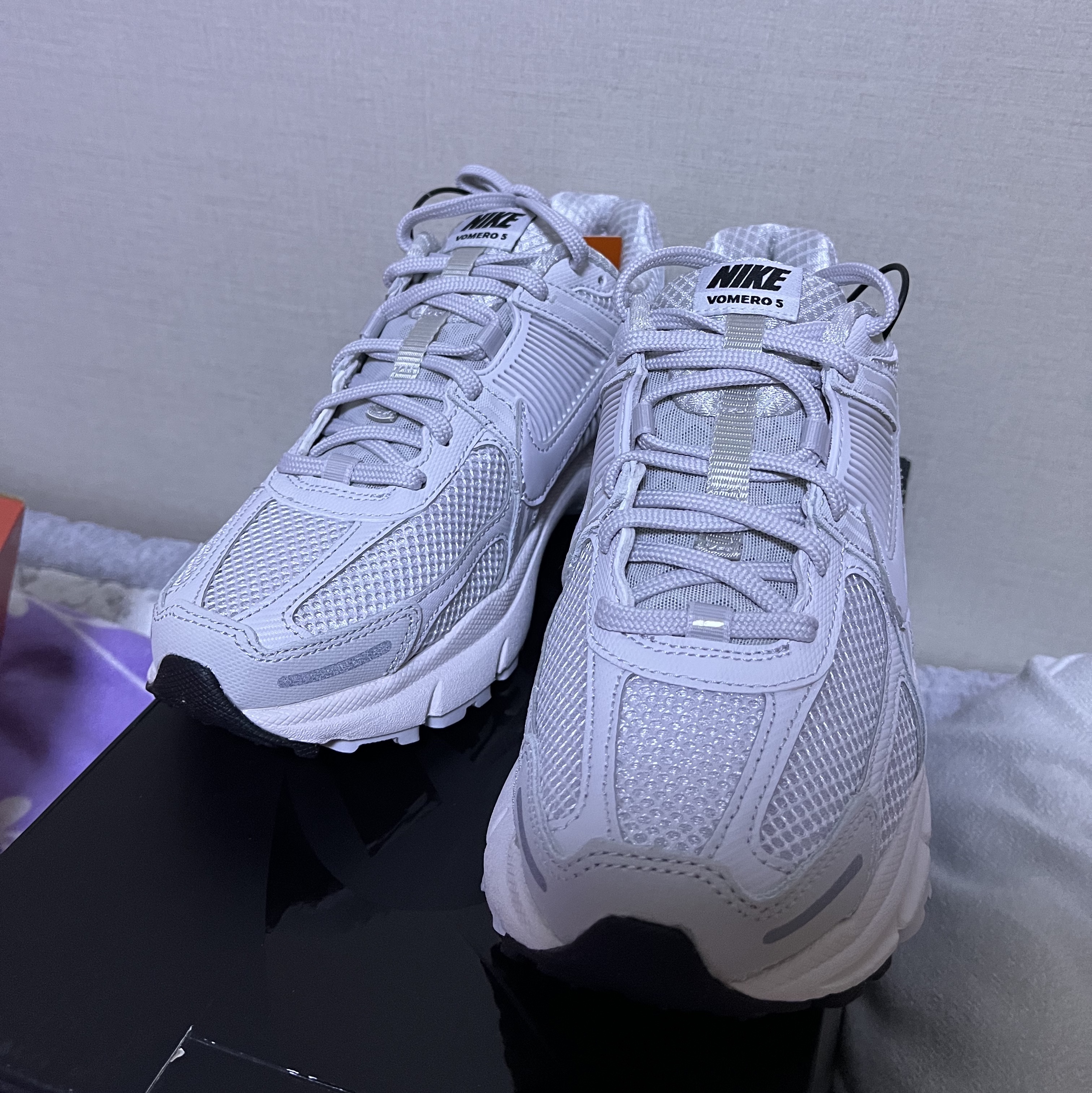 Nike Zoom Vomero 5 SP Vast Grey 2023 착용 스타일 - 3