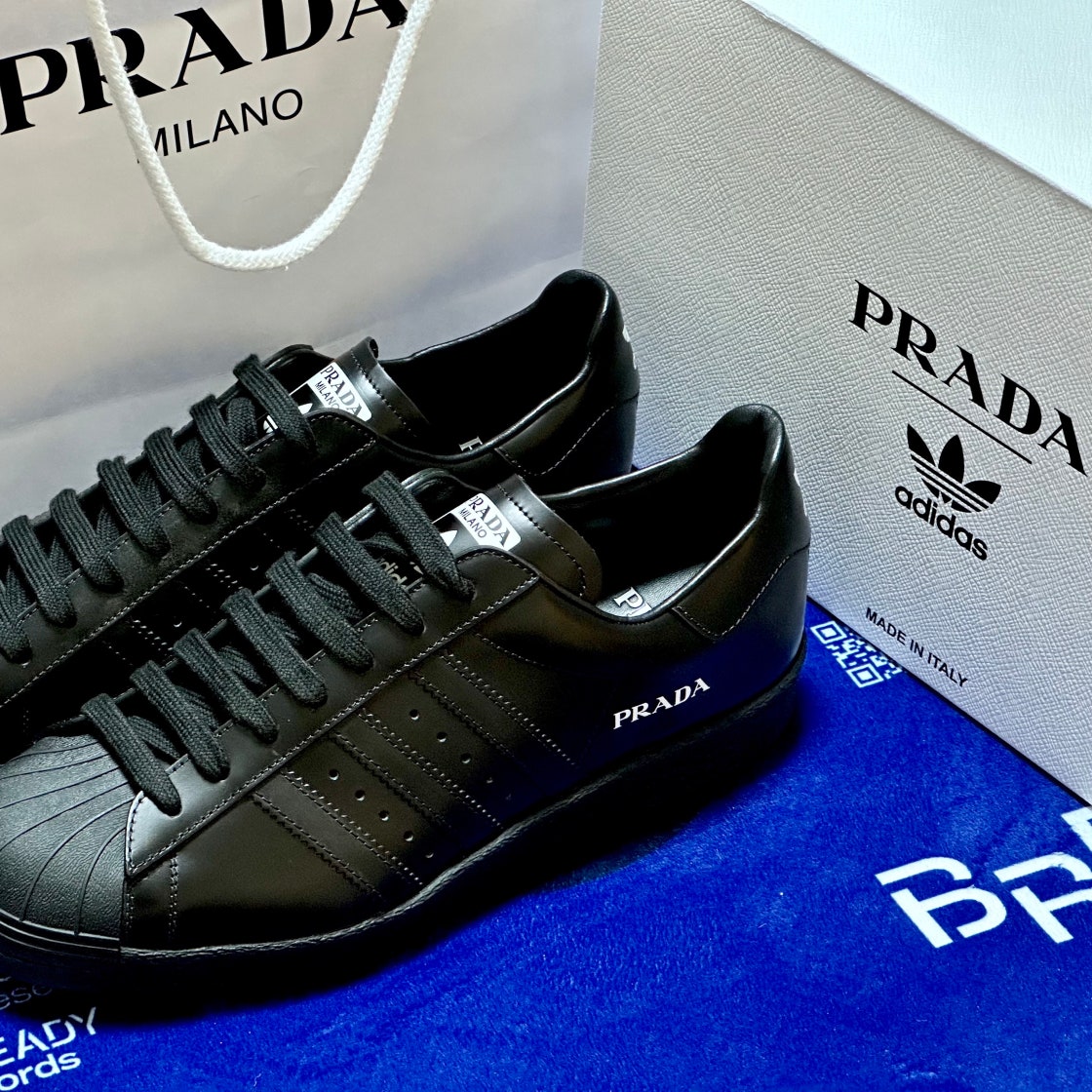 아디다스 x 프라다 슈퍼스타 블랙 | Adidas | KREAM 아디다스 x 프라다 슈퍼스타 블랙 | Adidas | KREAM