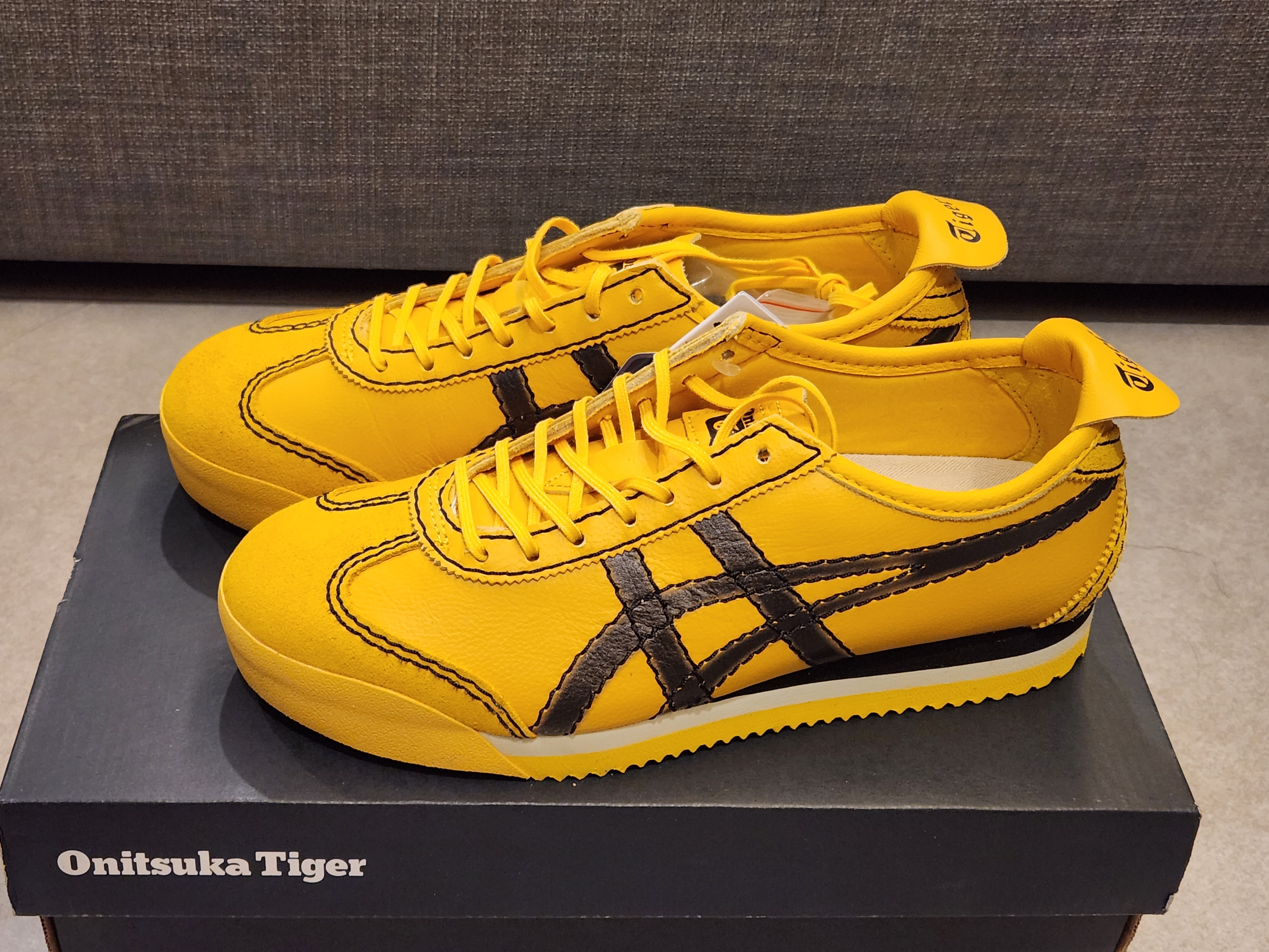 Onitsuka Tiger Mexico 66 SD PF Yellow Black 착용 스타일