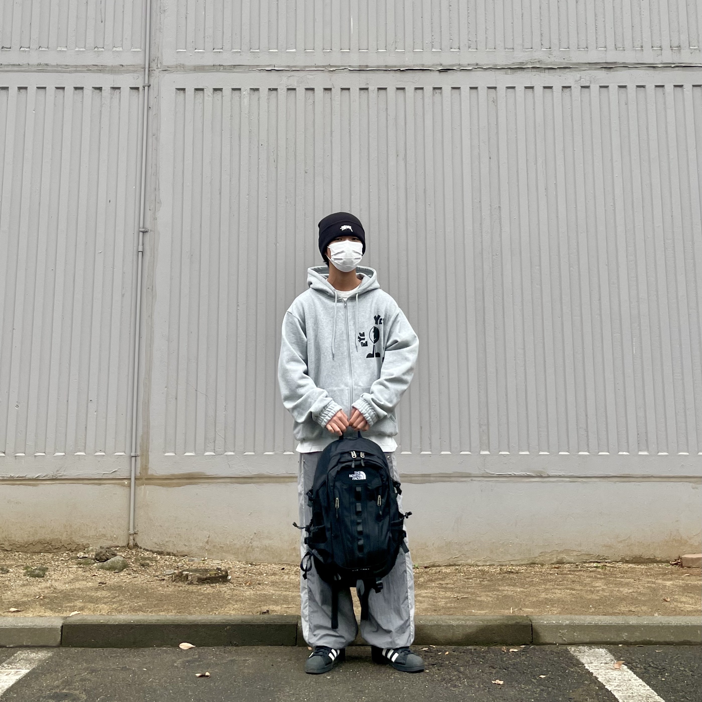 Adidas Superstar Core Black White, Nike x Stussy NRG Cuffed Beanie Black 착용 스타일 - 2