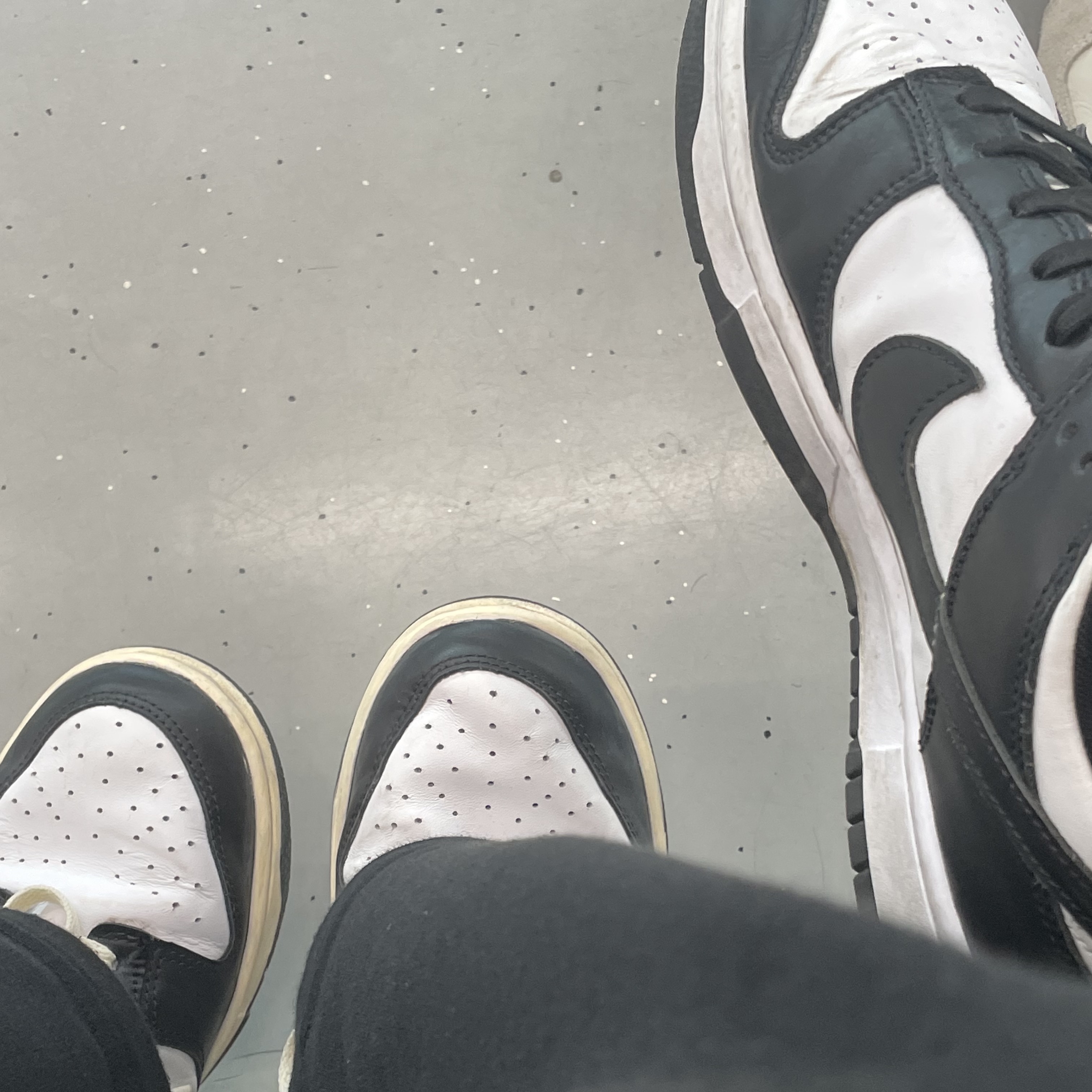 Nike Dunk Low Retro Black 착용 스타일 - 1