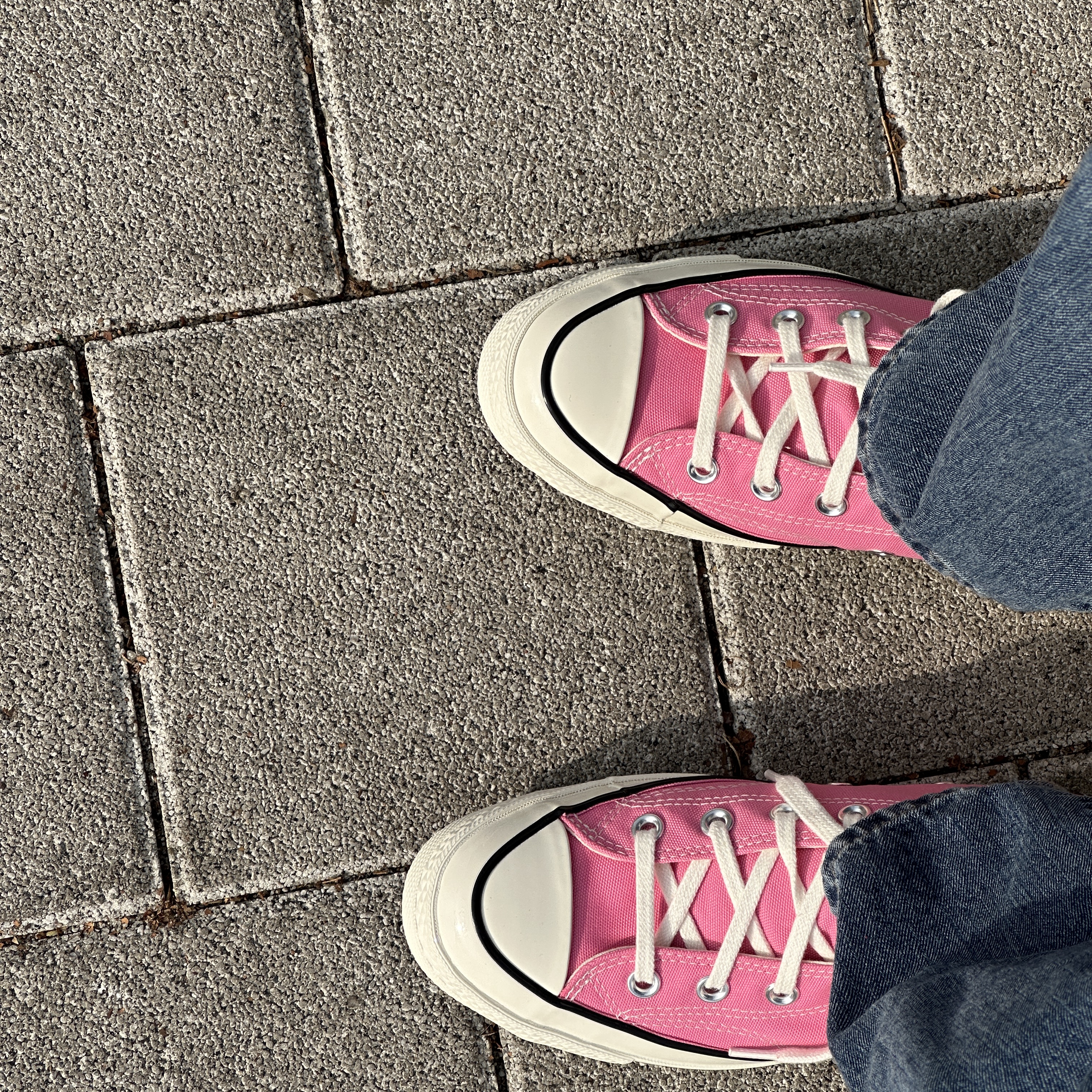 Converse Chuck 70 High Vintage Canvas Pink 착용 스타일 - 2