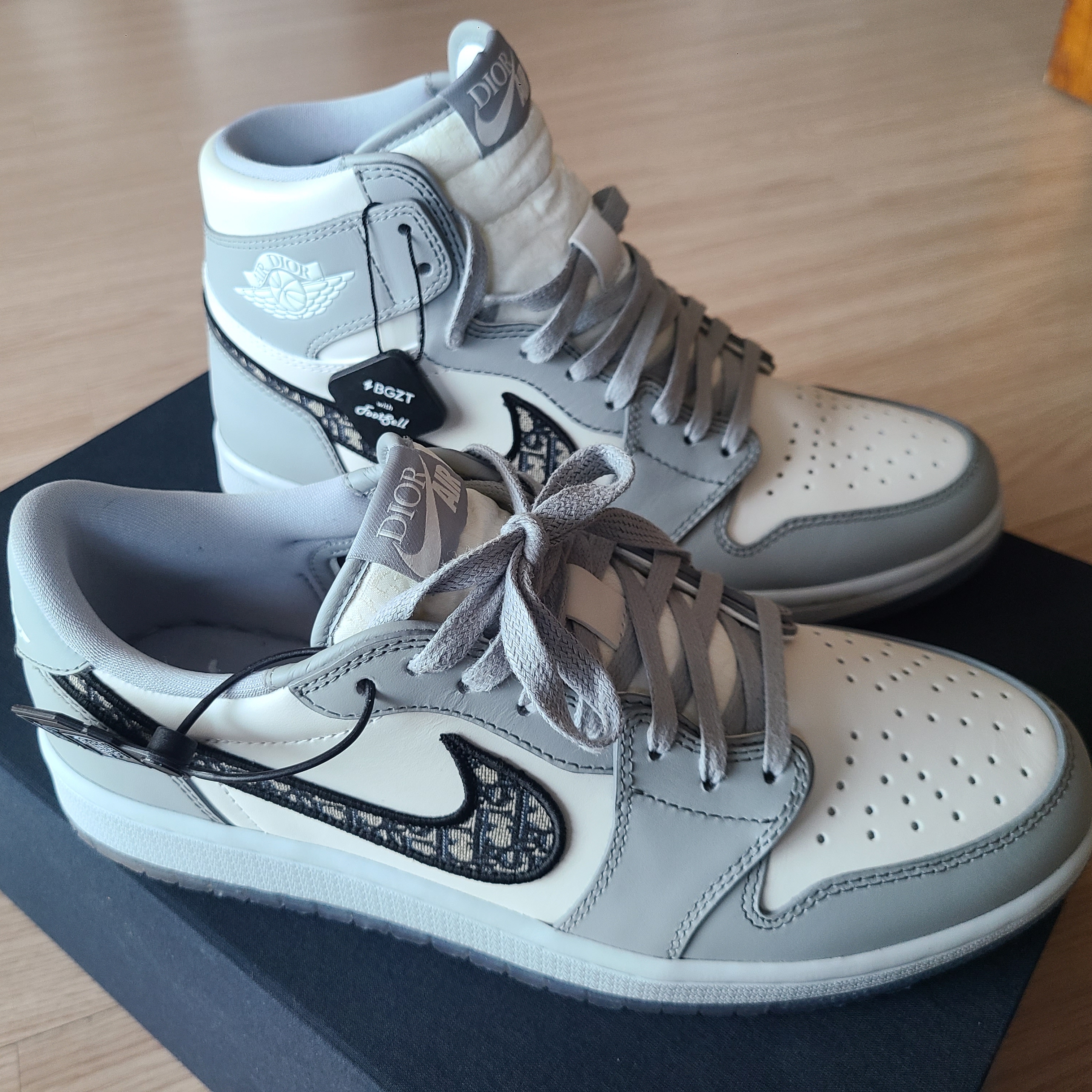 Jordan 1 x Dior High OG, Jordan 1 x Dior Low OG 착용 스타일