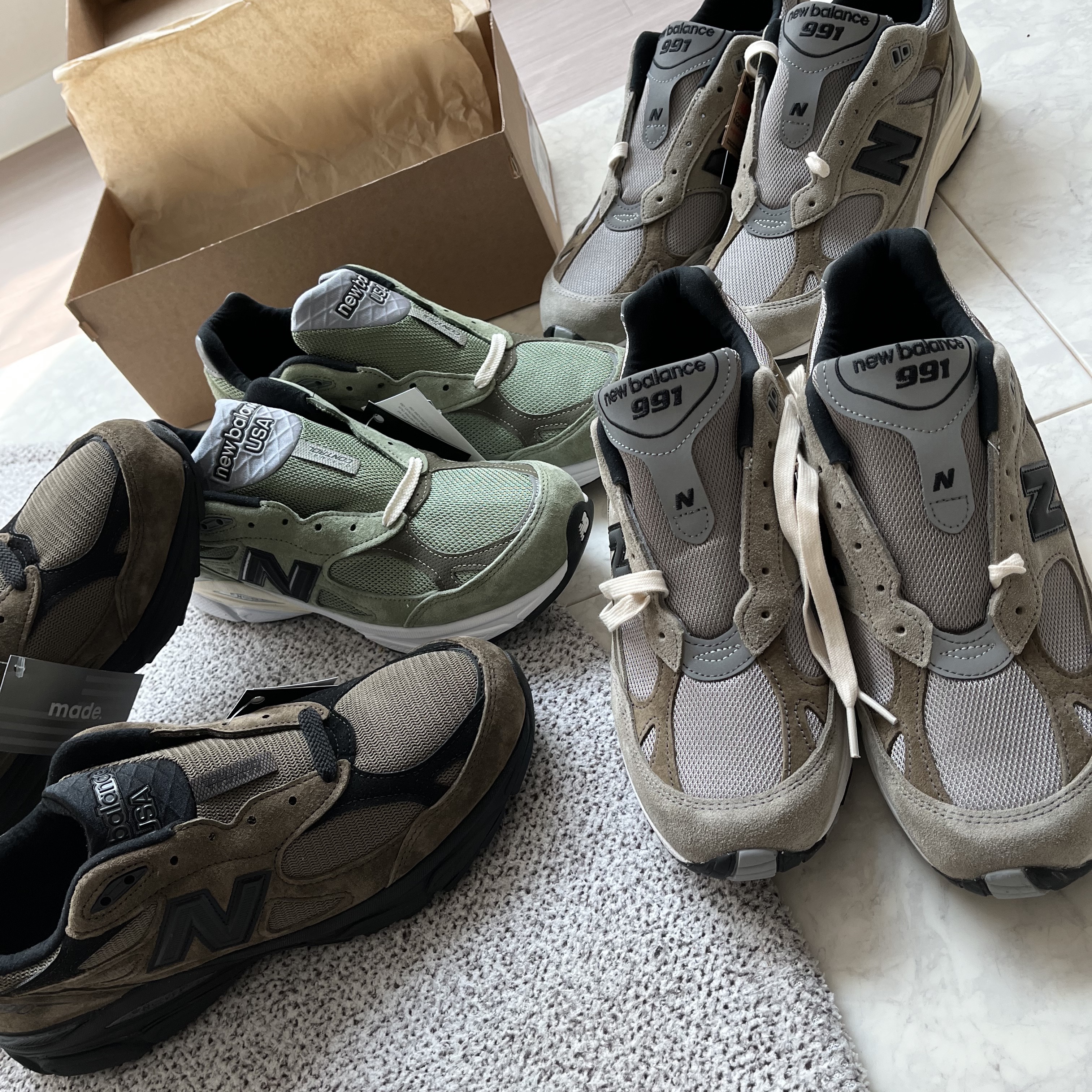 New Balance x JJJJound 991 Made in UK Grey, New Balance x JJJJound 990v3 Olive 착용 스타일