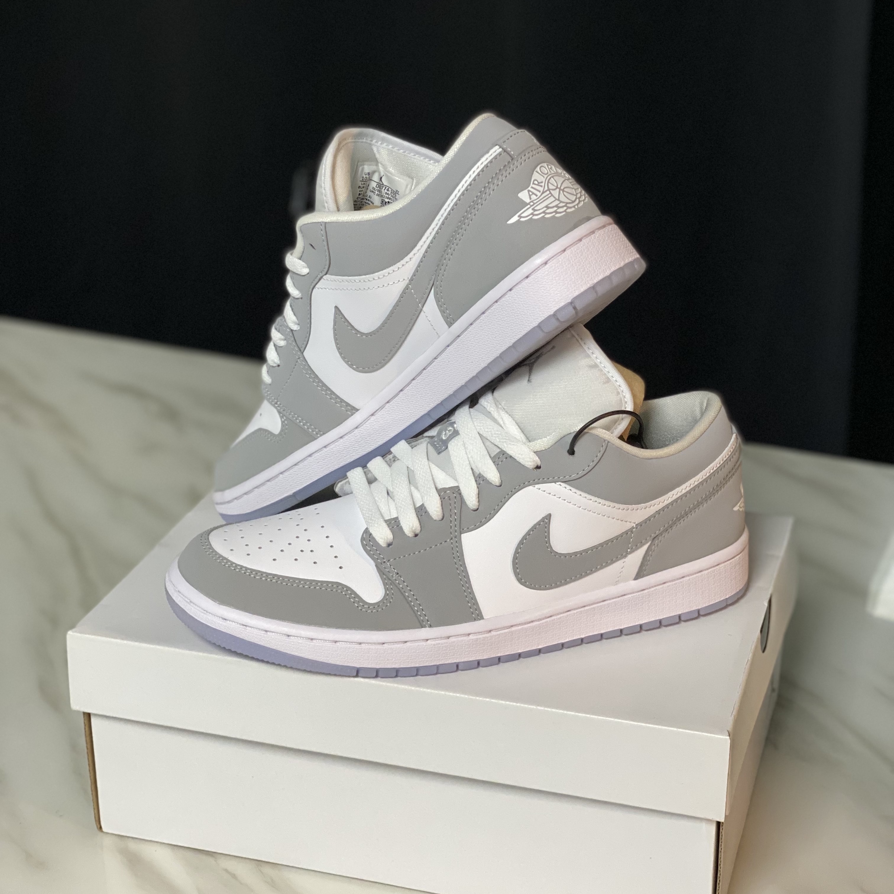 (W) Jordan 1 Low White Wolf Grey 착용 스타일