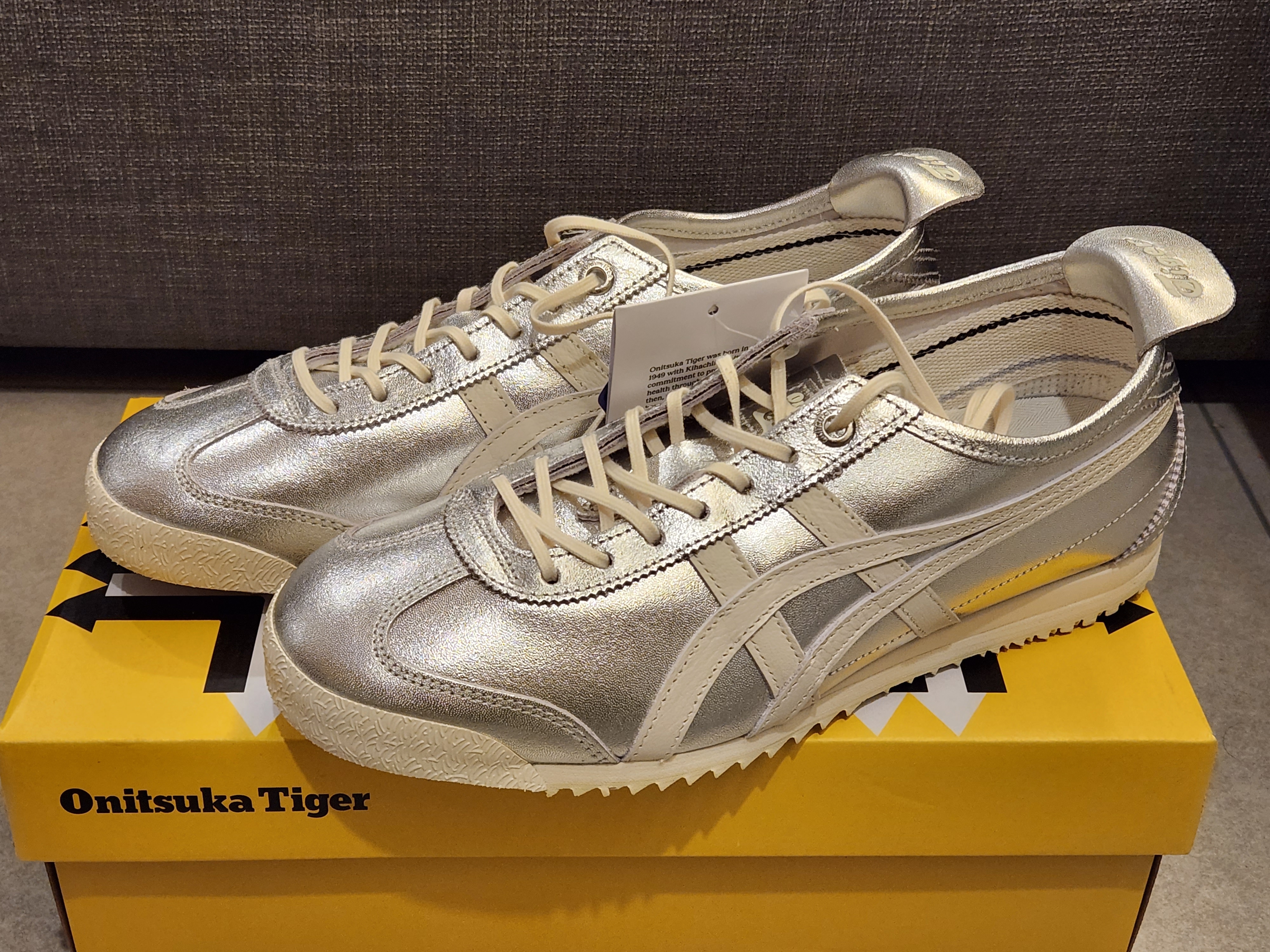 Onitsuka Tiger Mexico 66 SD Pure Silver 착용 스타일