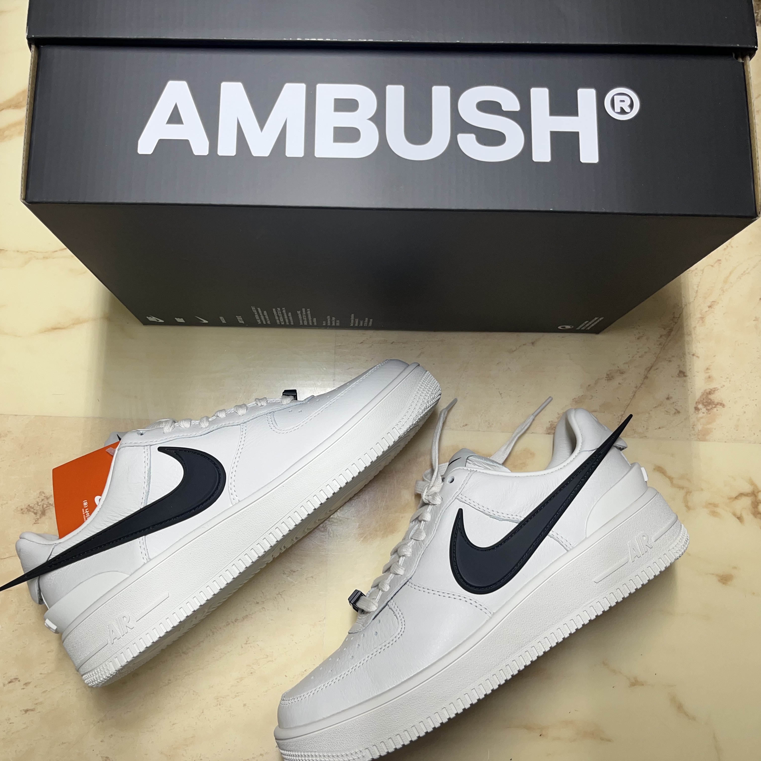 Nike x Ambush Air Force 1 Low SP Phantom 착용 스타일 - 5